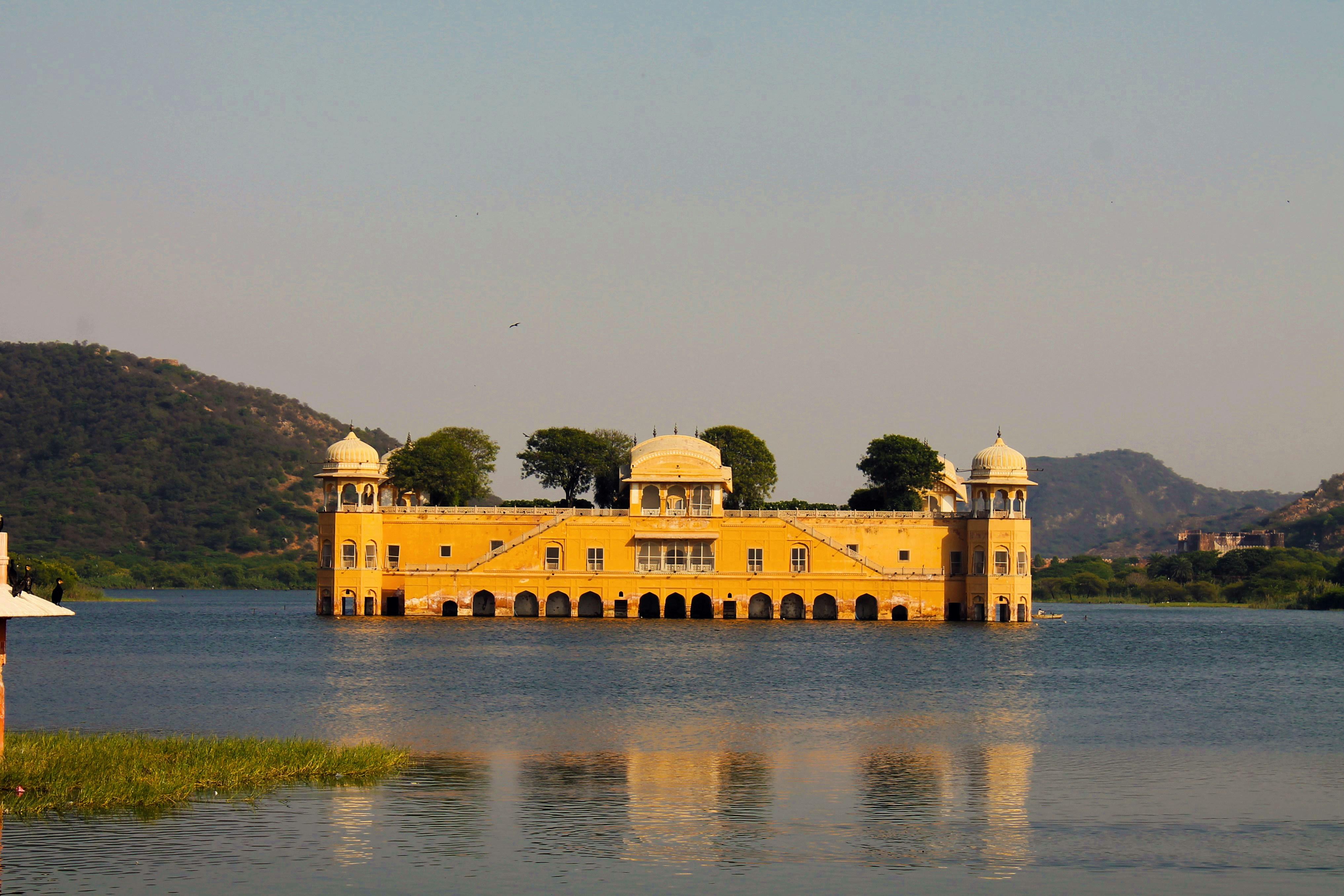 Jaipur Private Sightseeing Tour by Car – Half-Day or Full-Day