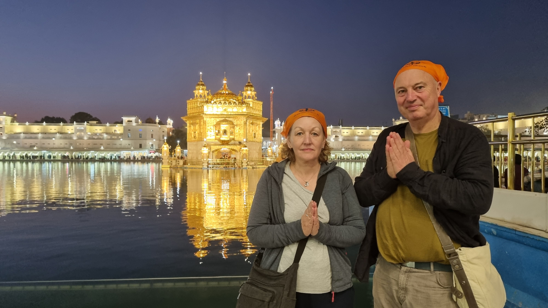 Amritsar: Golden Temple & Jallianwala Bagh Guided Walking Tour