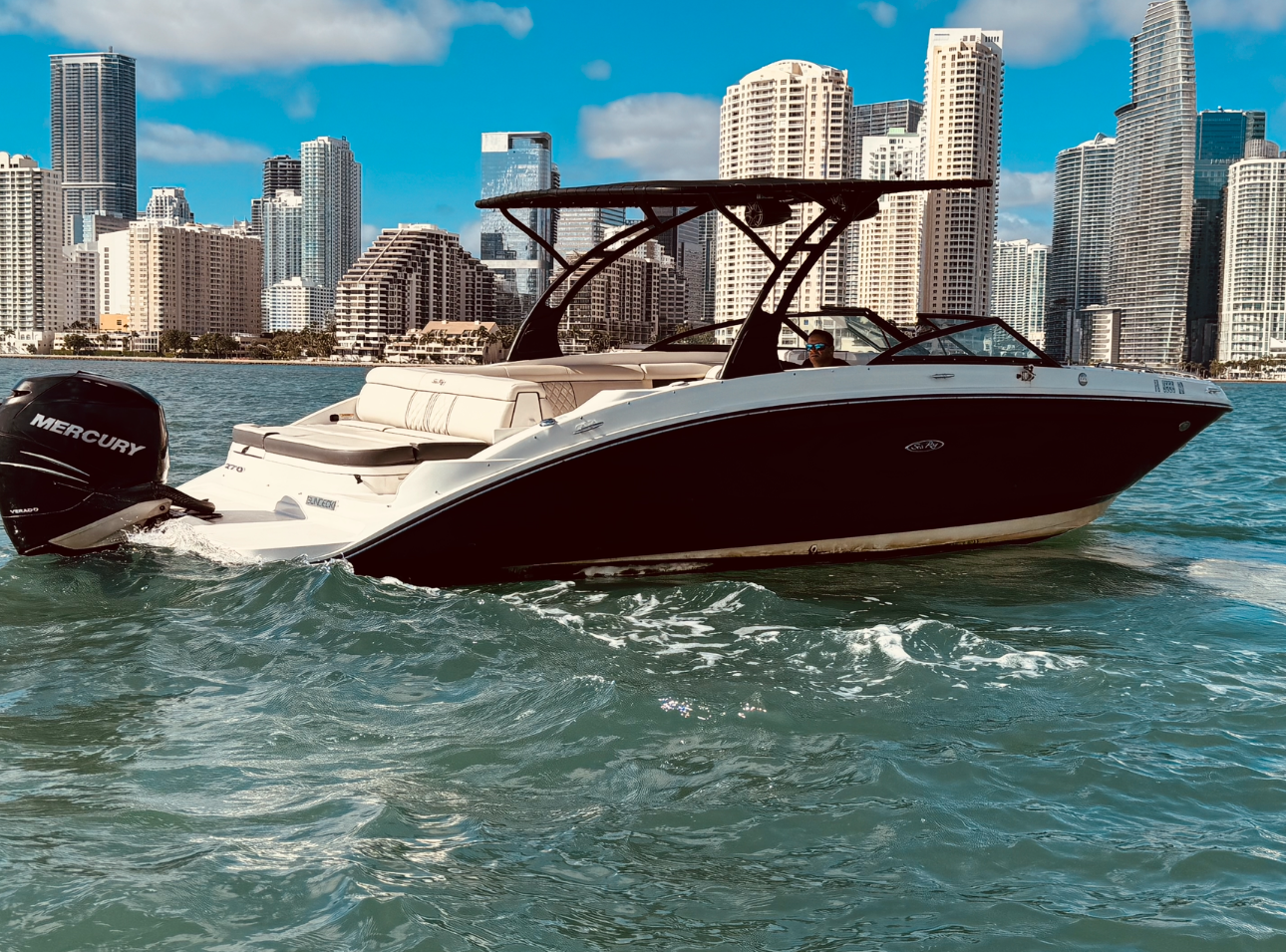 Private Miami Boat Charter with Champagne