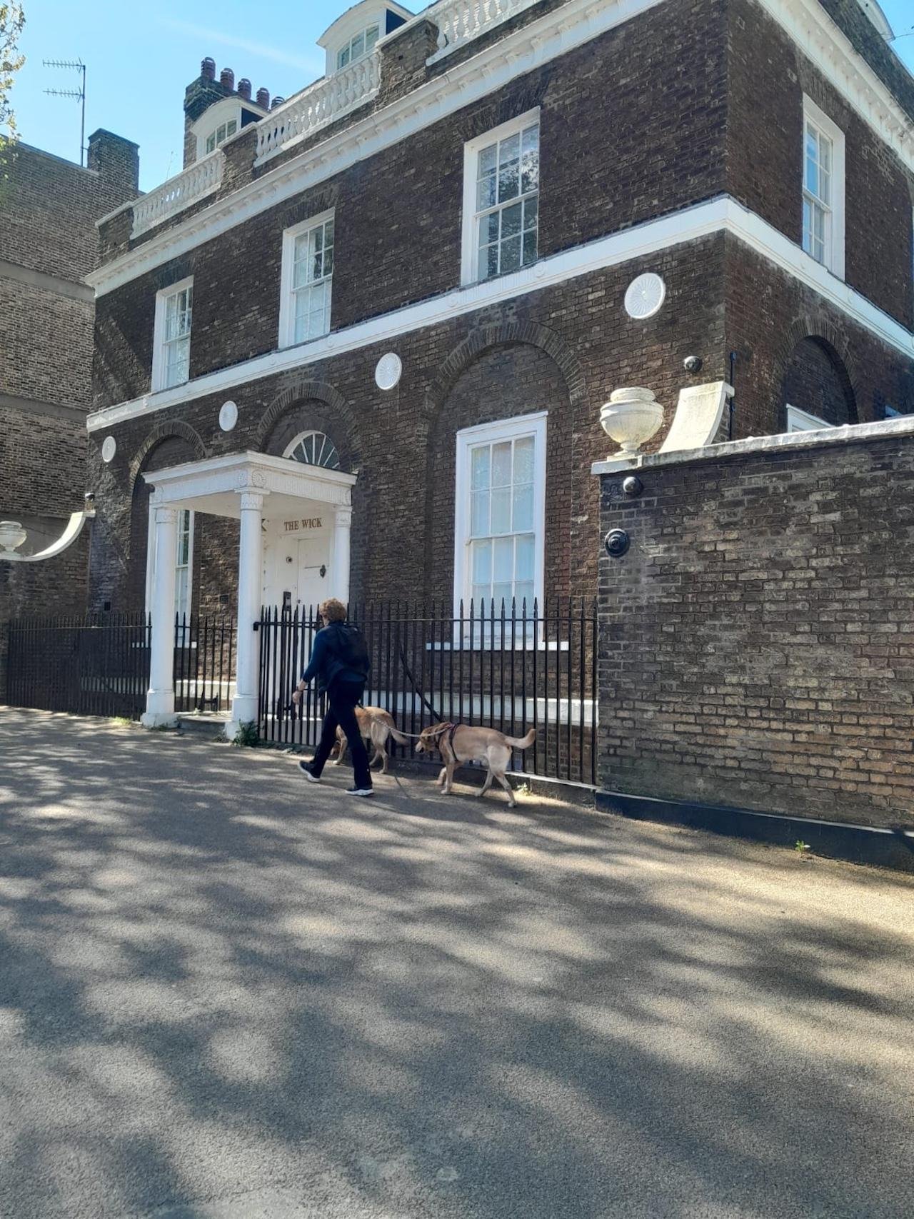 Ted Lasso Richmond Filming Locations & Royal History Tour