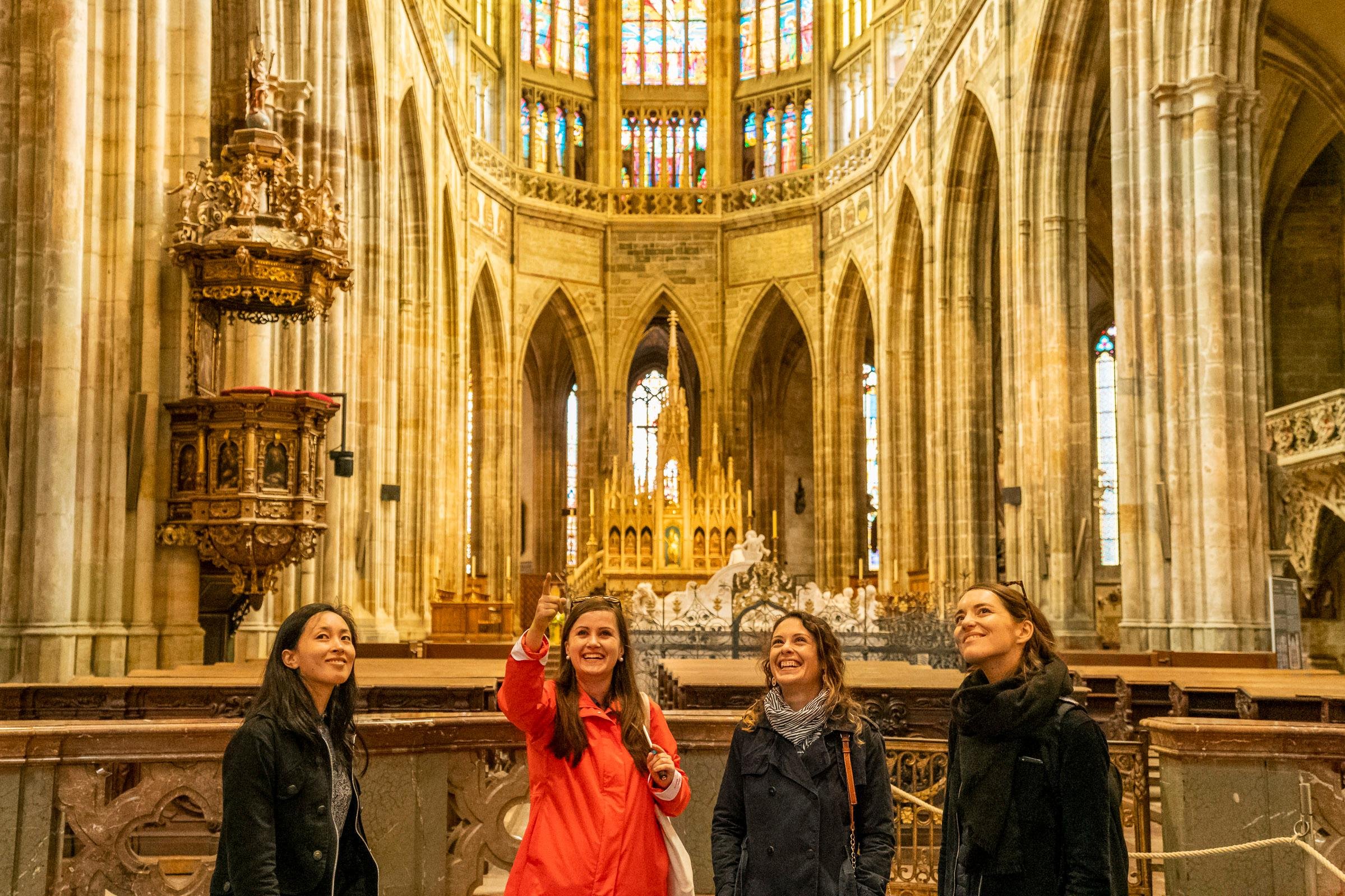 Prague Castle Guided Tour with Entry Tickets