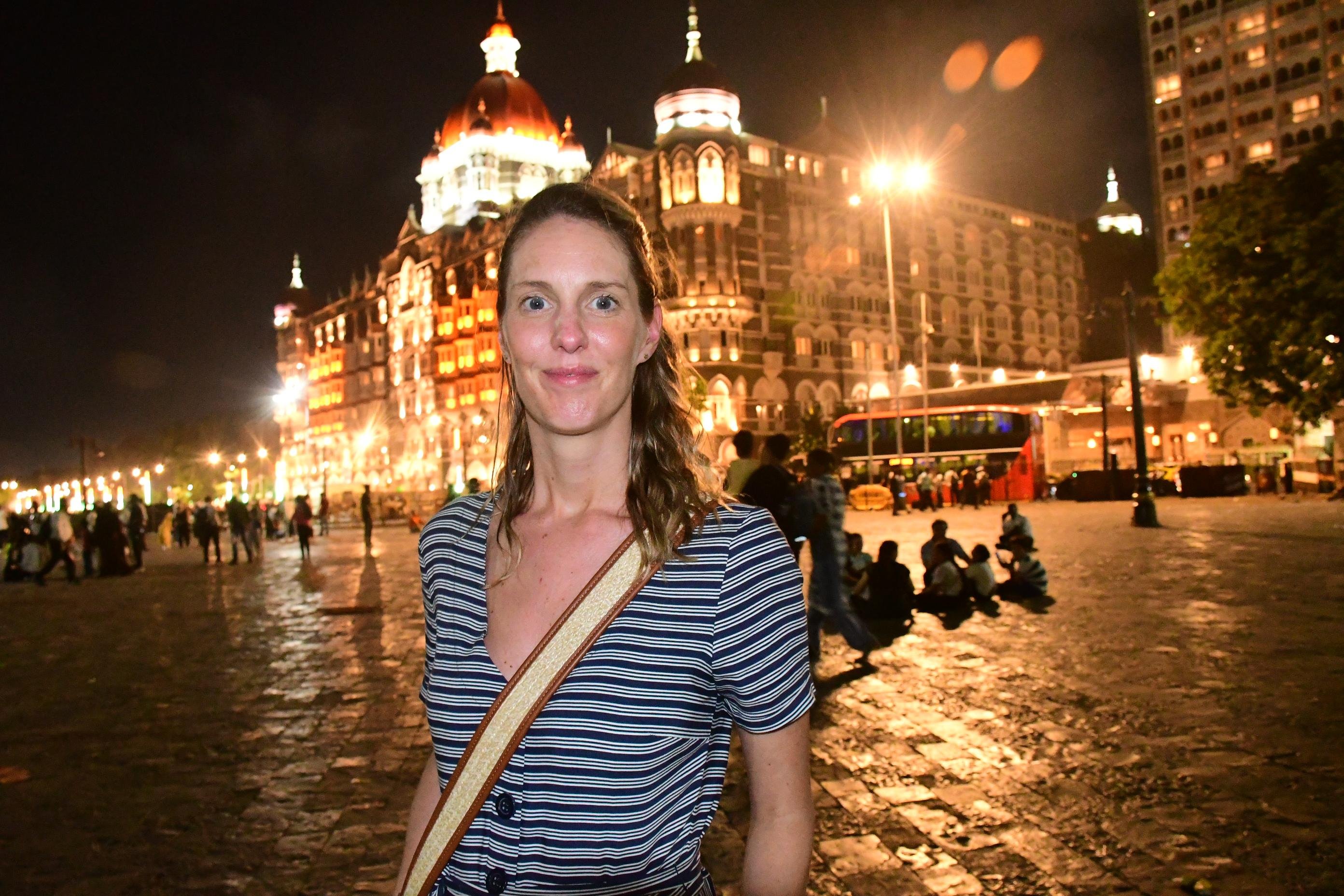 Mumbai After Dark: Private Illumination Sightseeing Tour