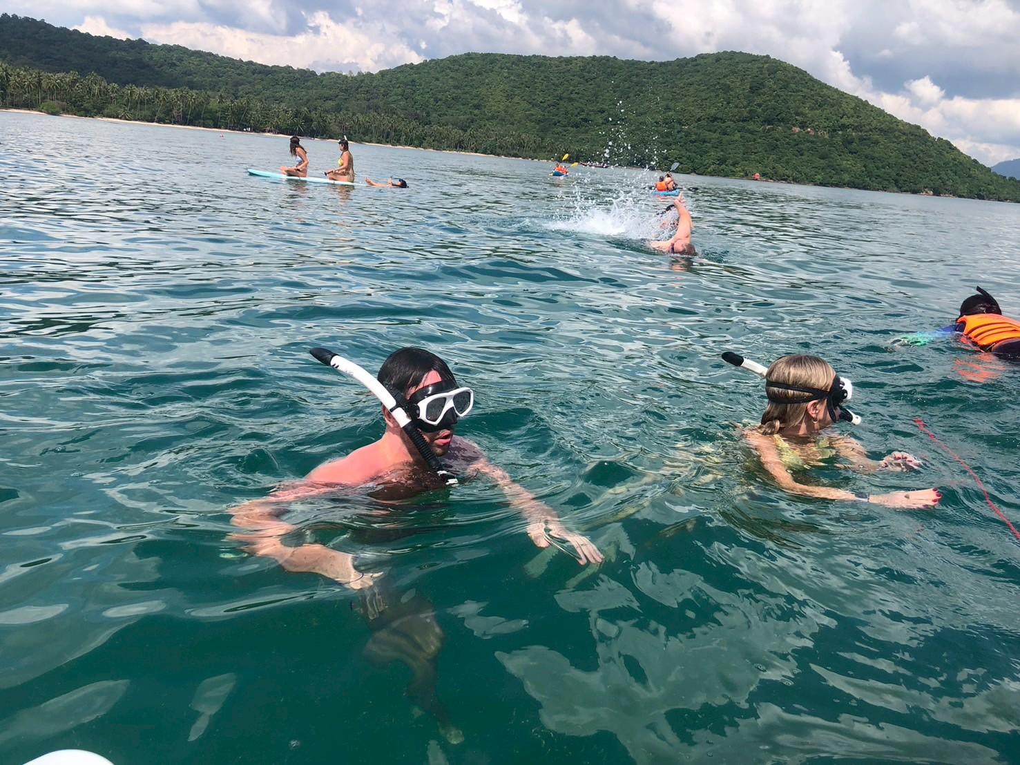 Koh Samui Catamaran Cruise: Pig Island & Koh Tan Snorkeling