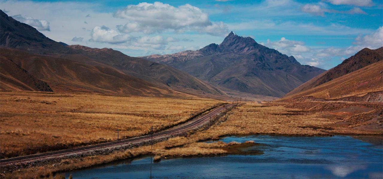 Cusco to Puno Route of the Sun bus — image 1