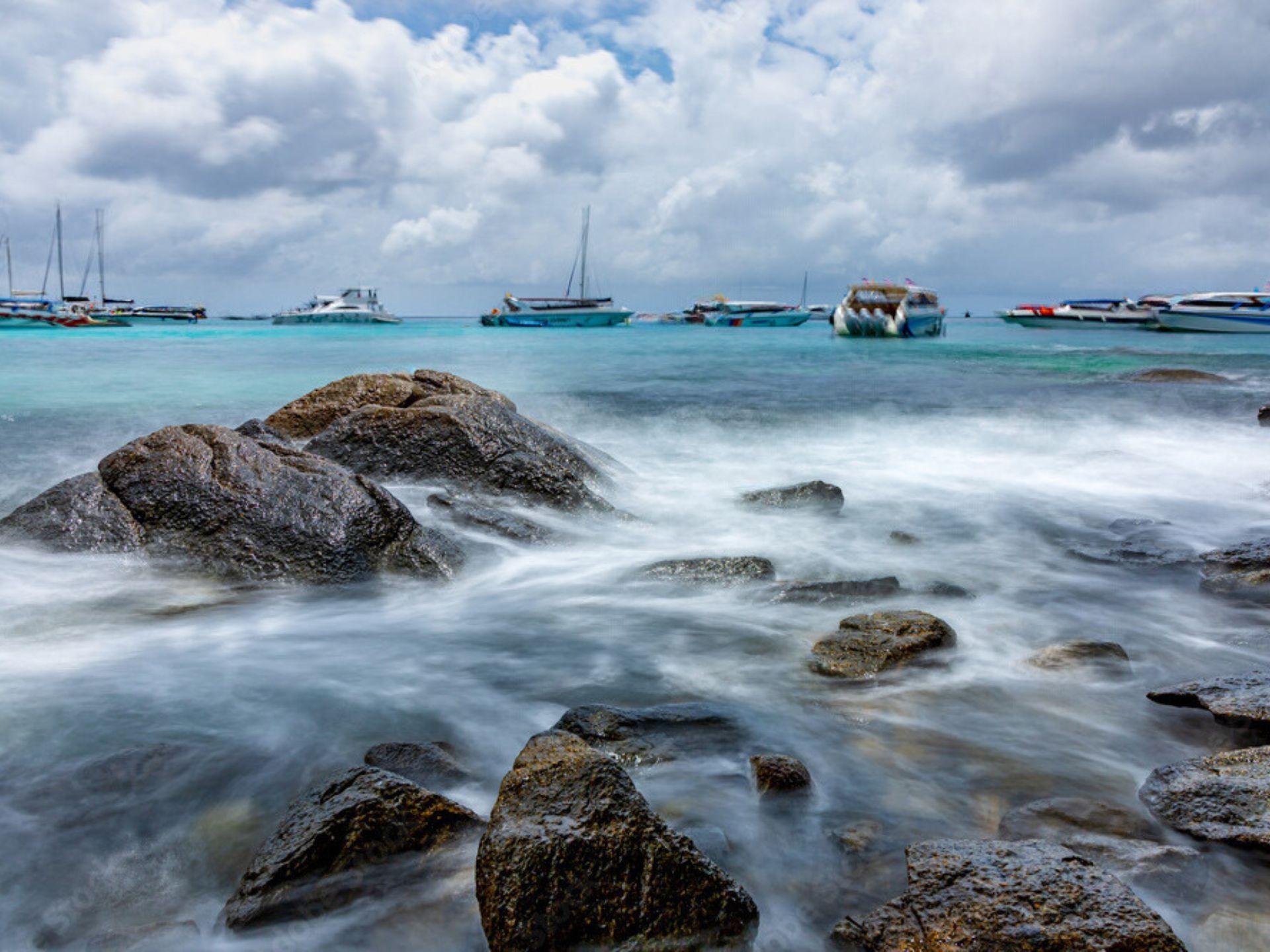Phuket Speedboat Excursion: Racha & Coral Island