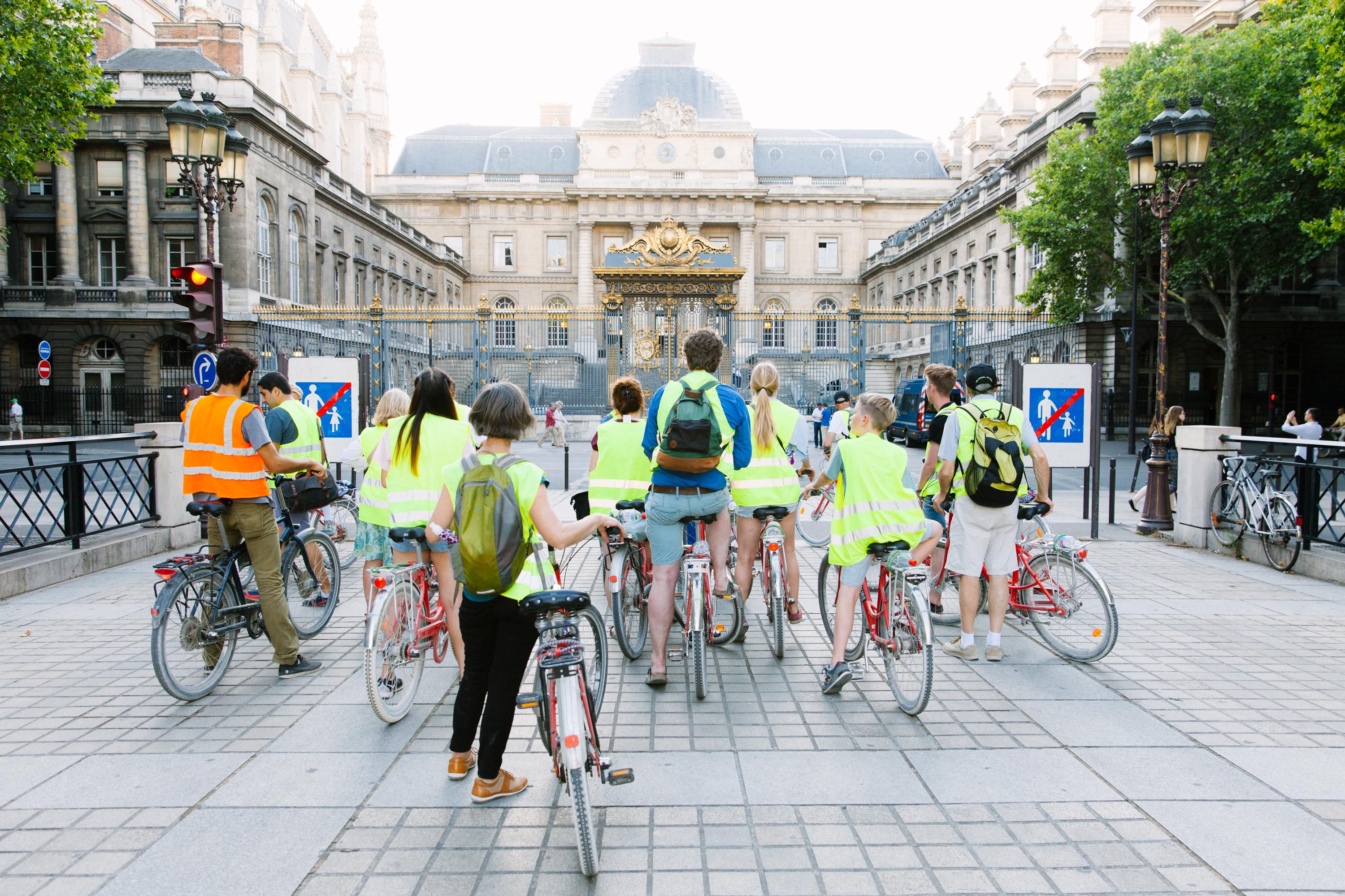 Paris Evening Bike Tour