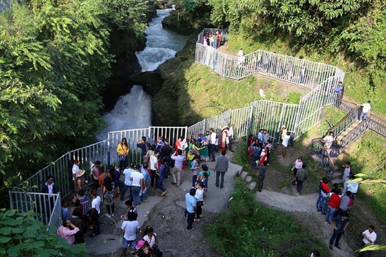 Pokhara Jungle Hike & Boat Ride Day Tour