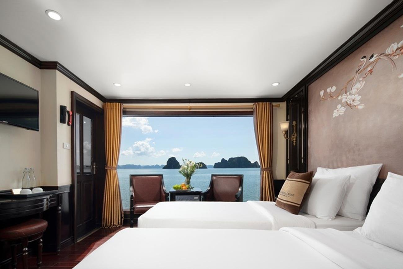 2-Day Halong & Bai Tu Long Bay 5-Star Cruise from Hanoi