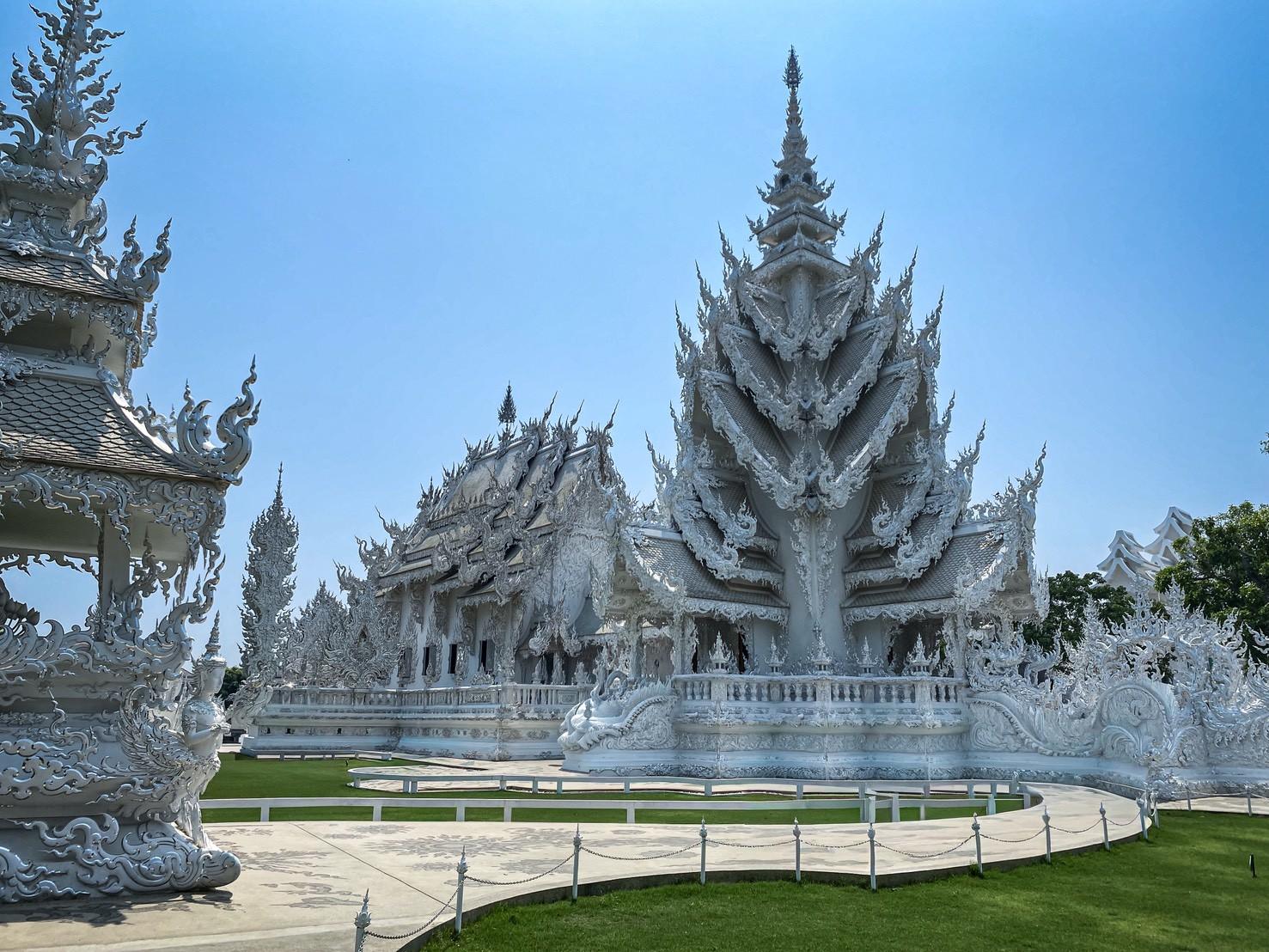 Chiang Rai Temples & Golden Triangle Full-Day Tour