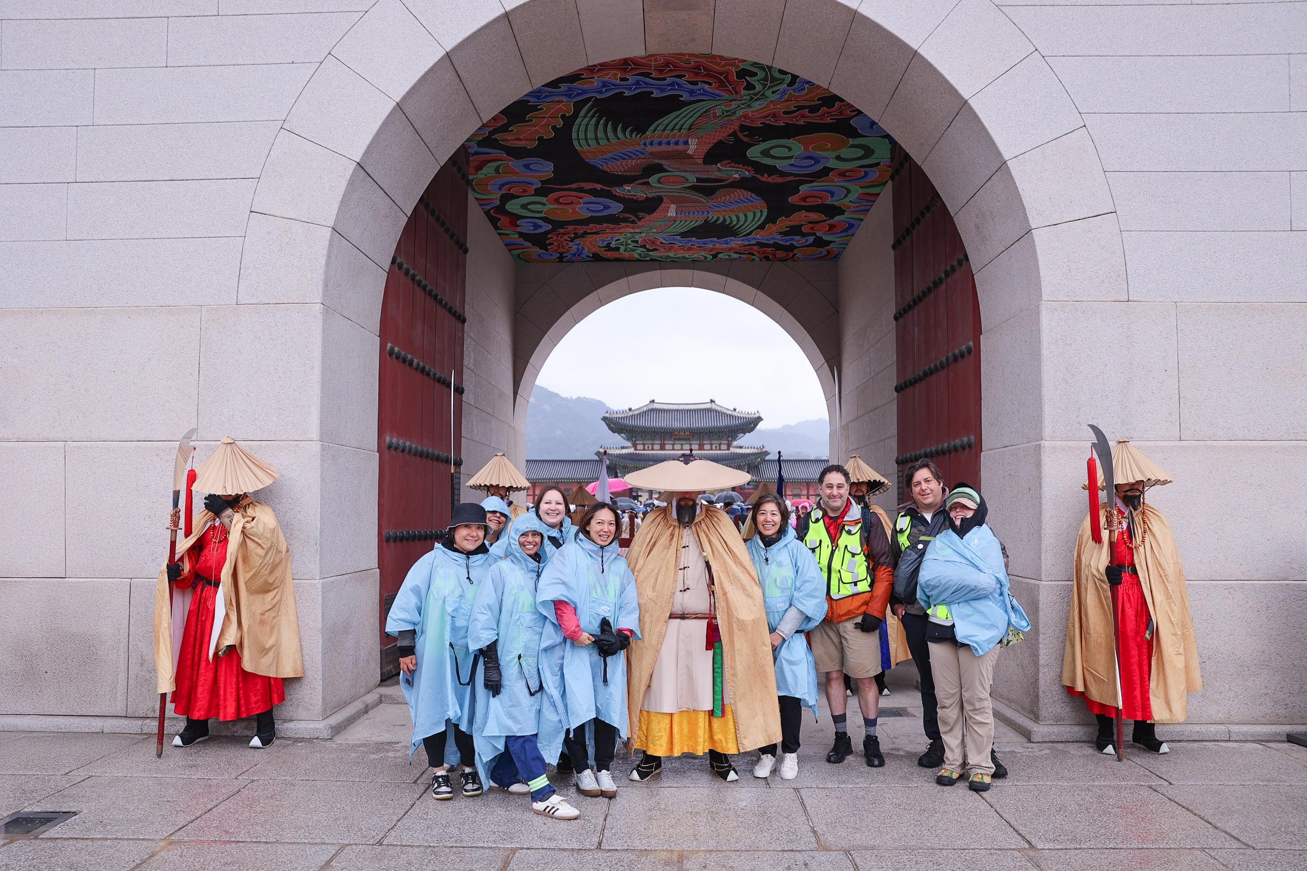 Seoul e-bike tour along the Han River cycle paths — image 18