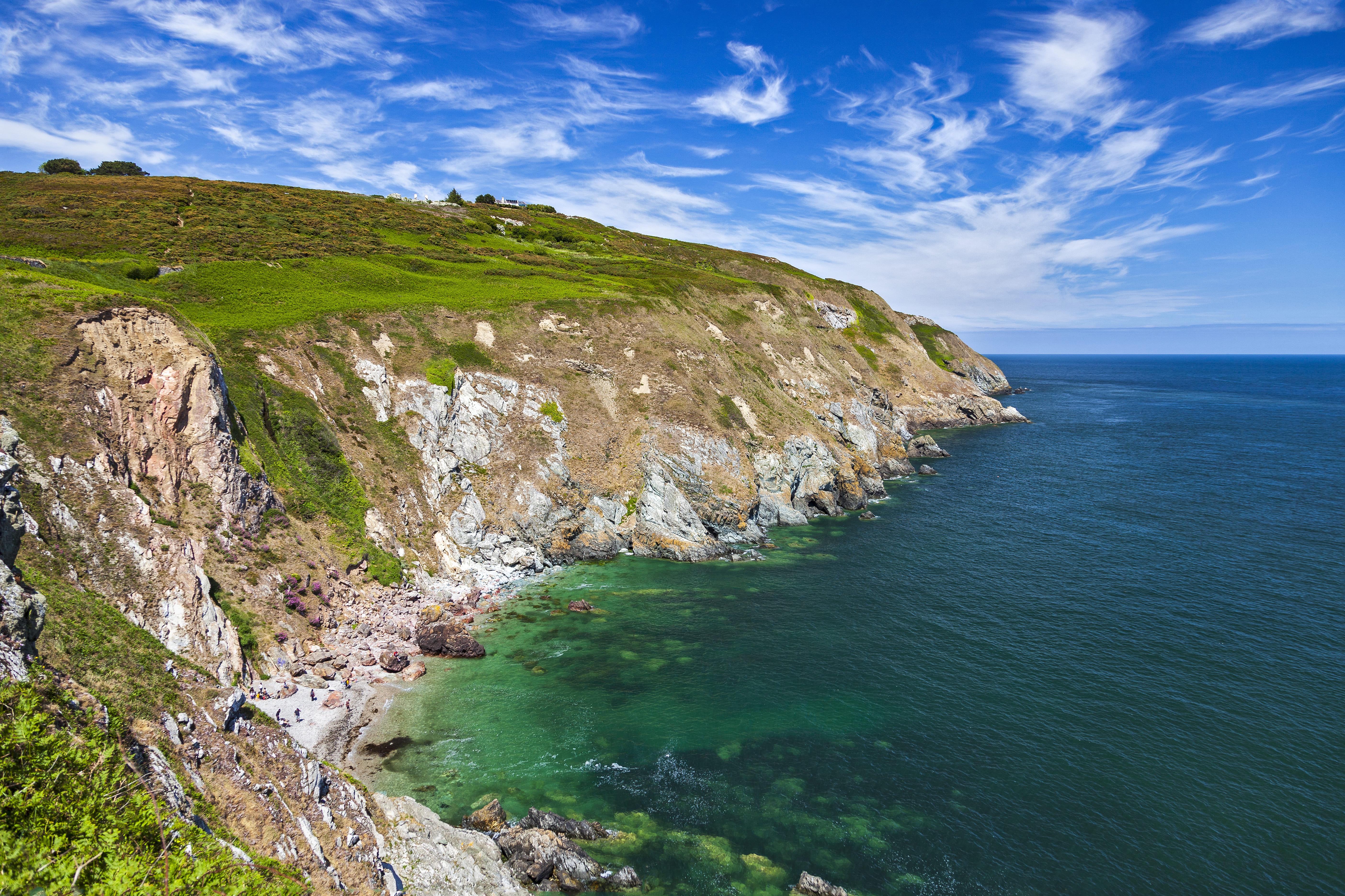 Howth Cliff Walk & Village Tour from Dublin