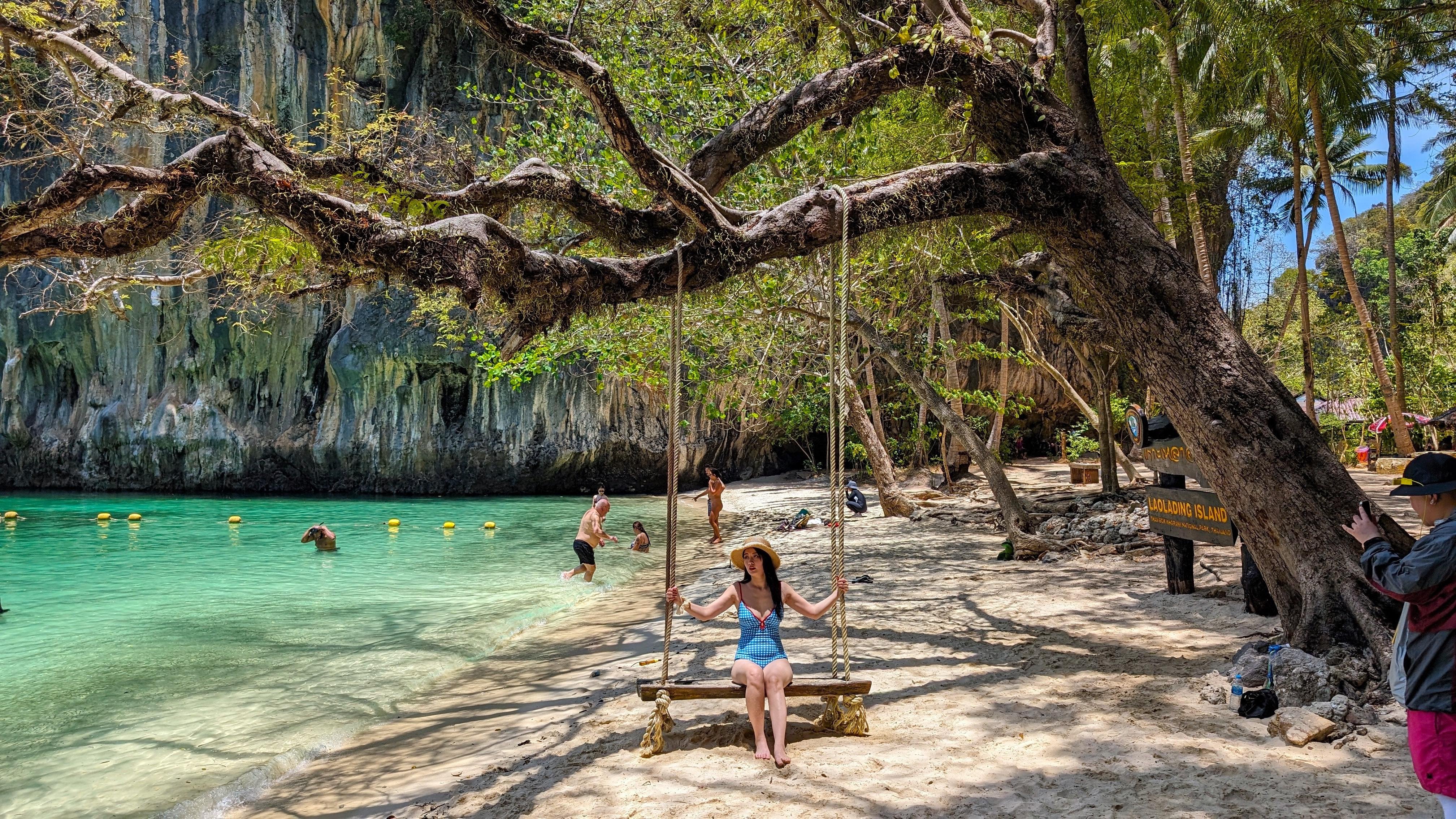 Private Longtail Boat Island Hopping from Railay