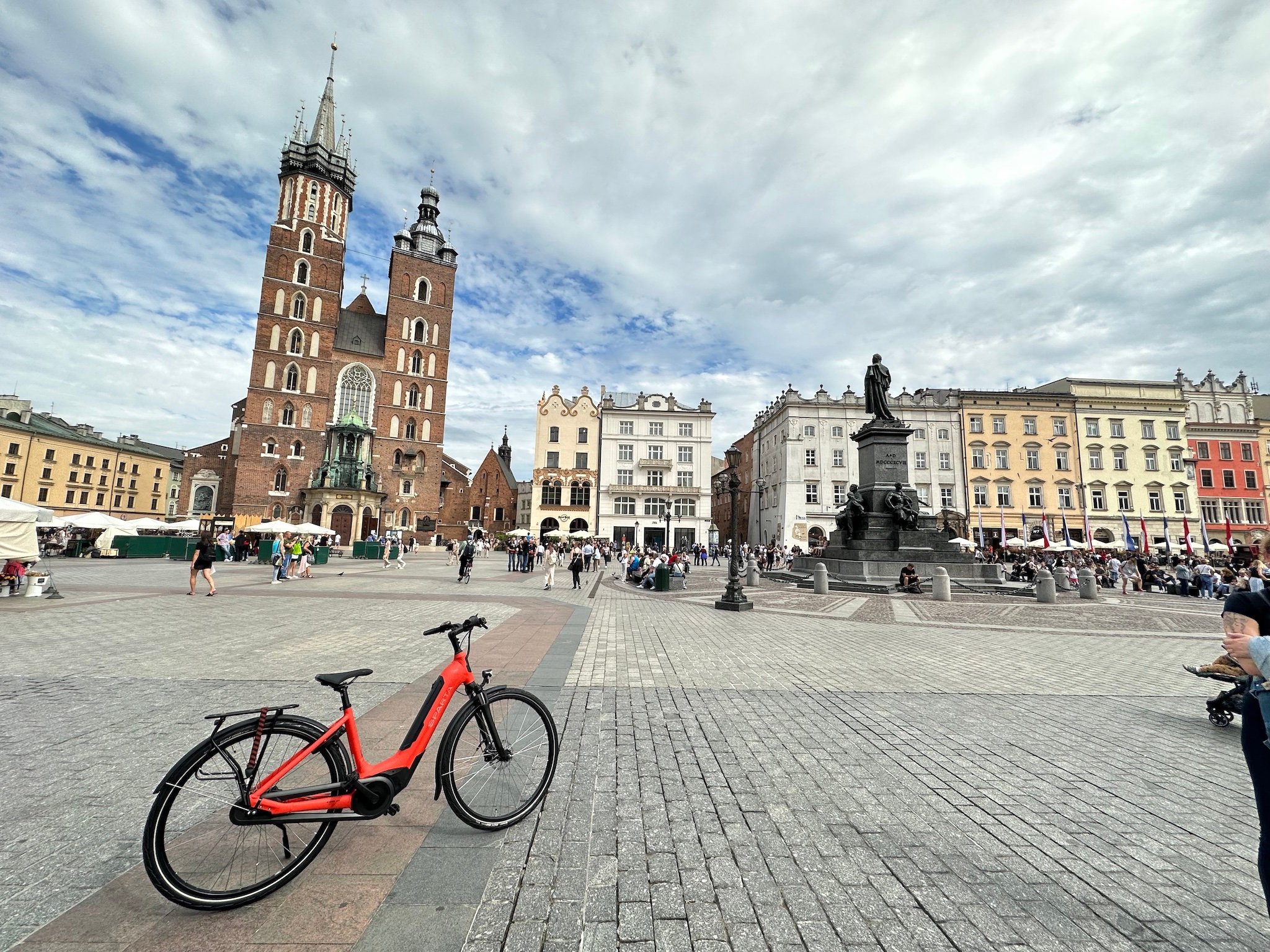 Krakow E-Bike Small Group Tour: Old Town, Jewish Quarter & Ghetto