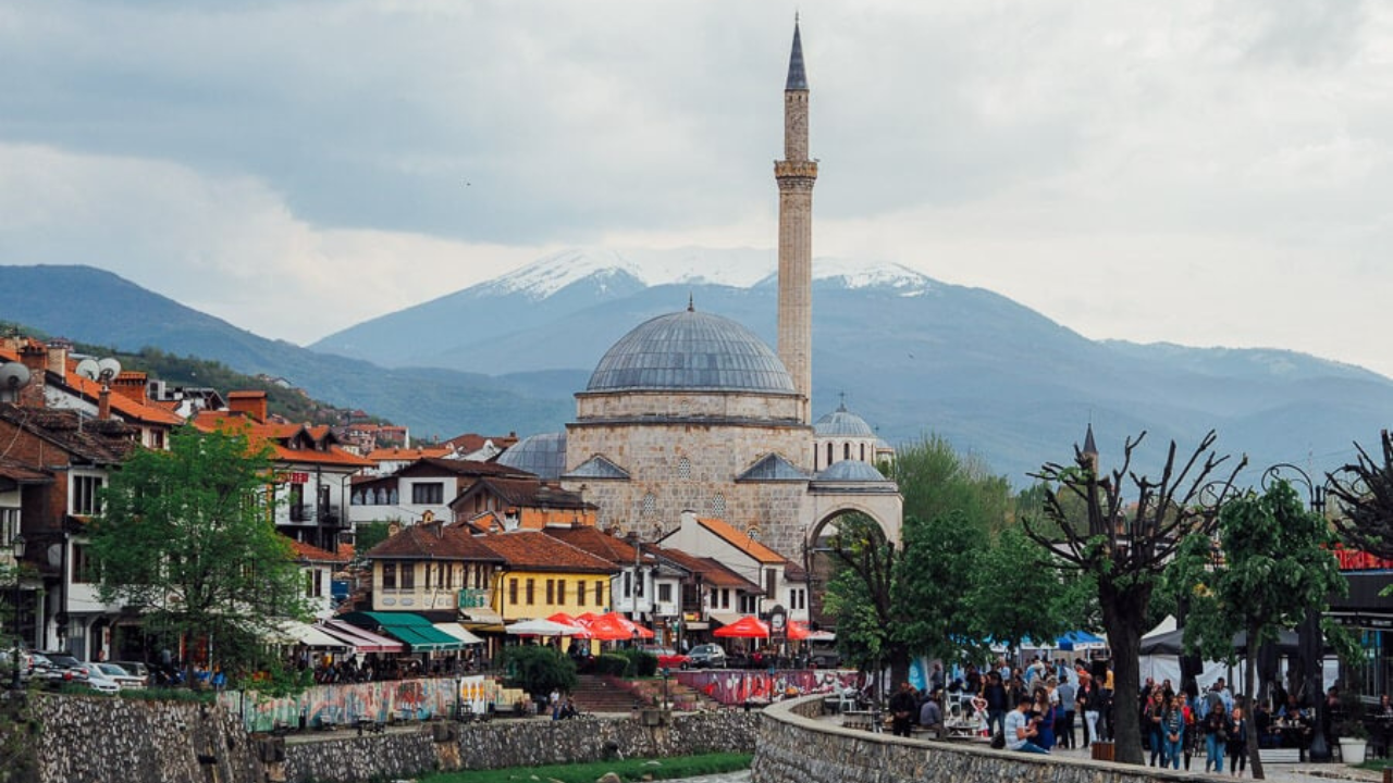 Kosovo Discovery: Prizren & Pristina Day Tour from Tirana