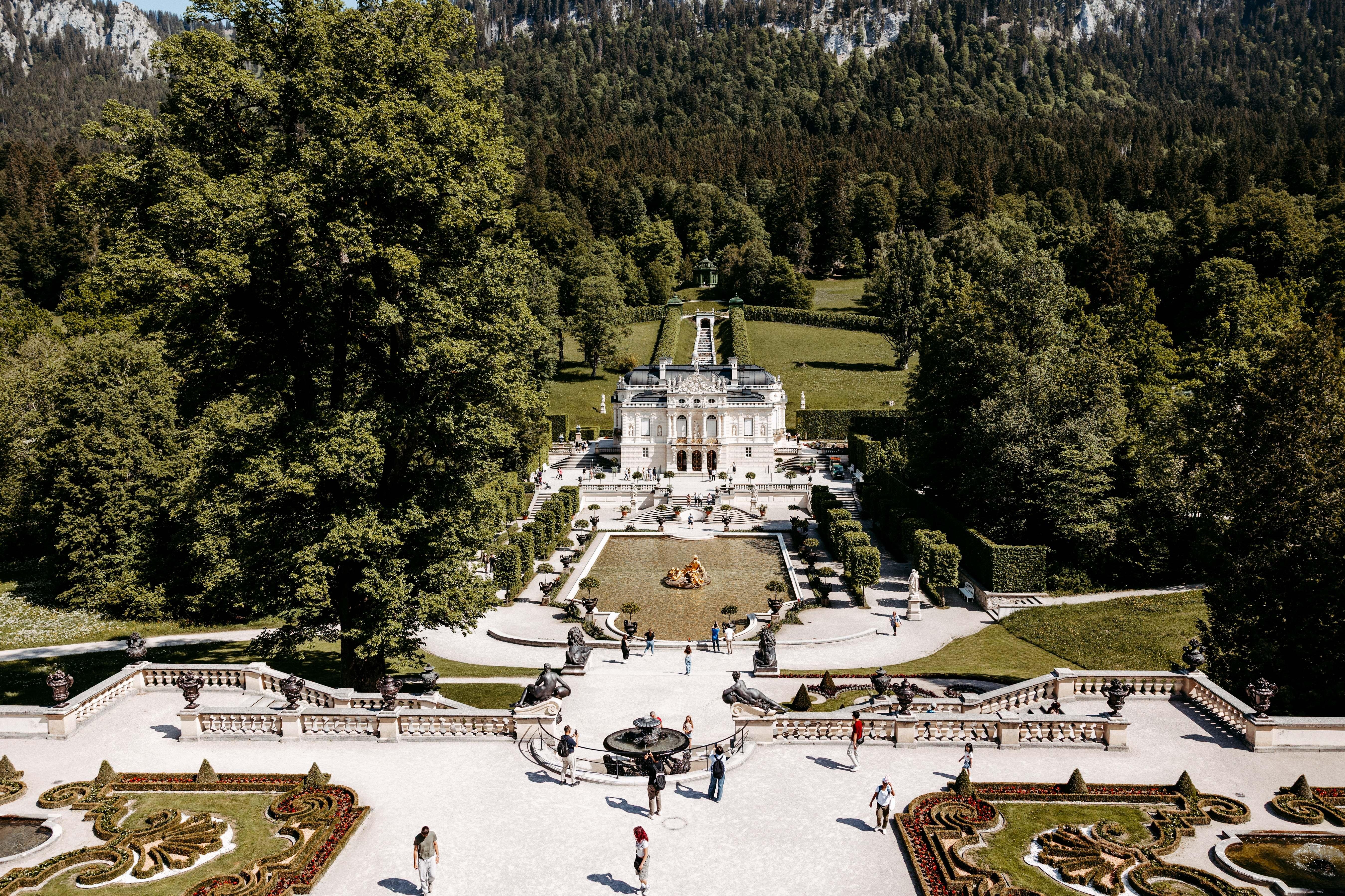 Neuschwanstein Castle tour and Bavarian Alps scenery — image 18