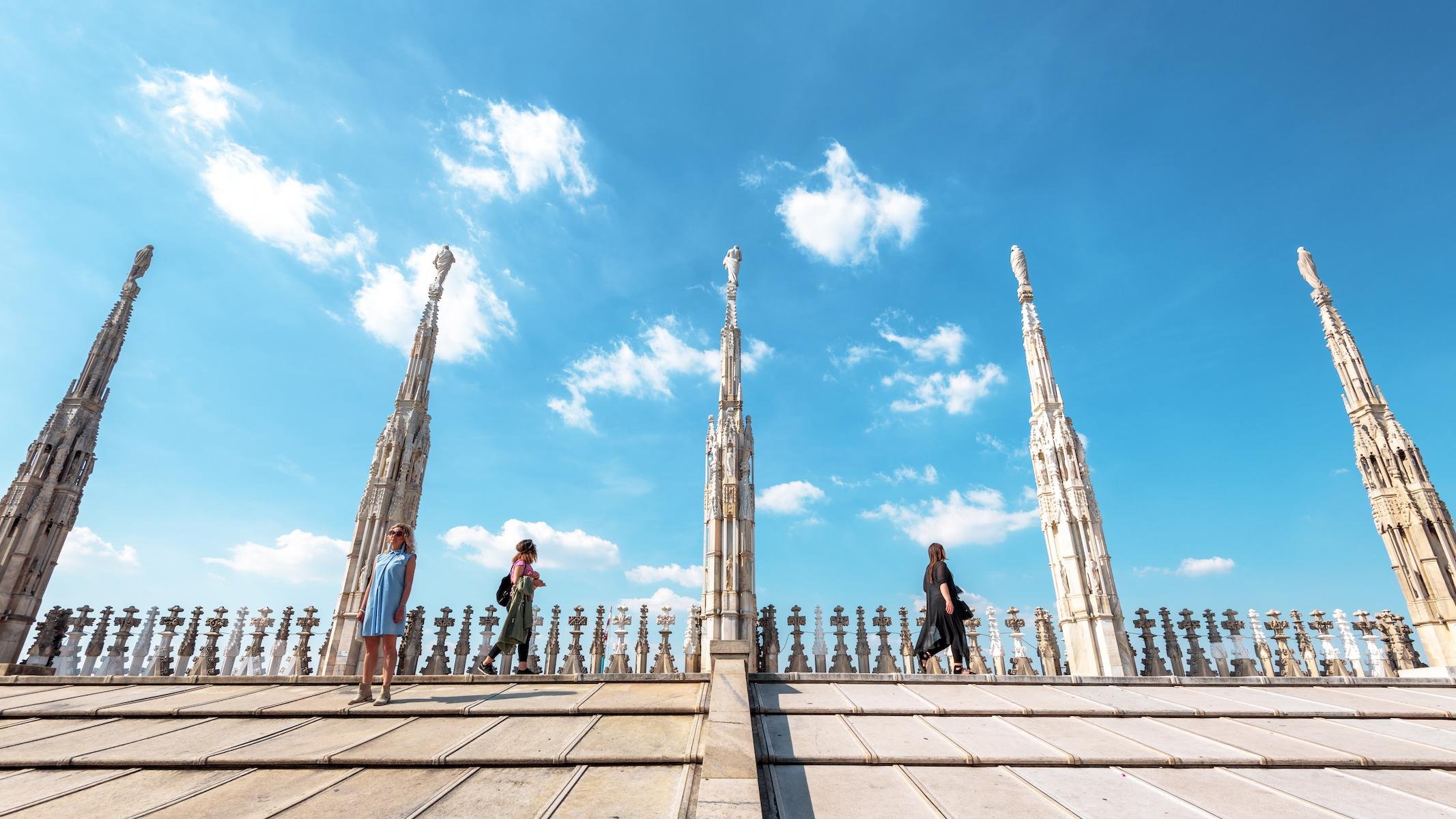 Milan Duomo & Rooftop Semi-Private Fast-Track Tour