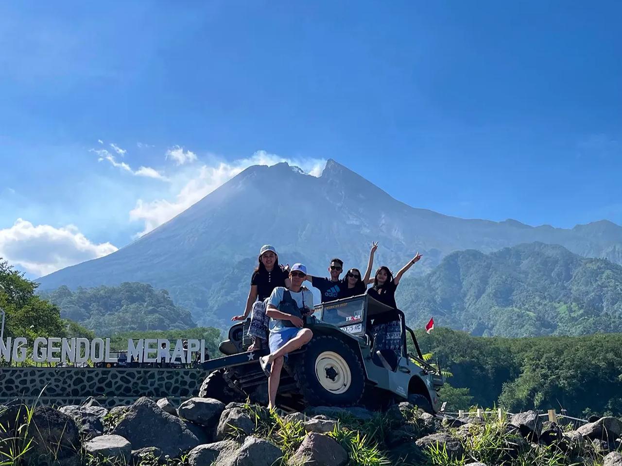 Private Mount Merapi 4WD Jeep Adventure