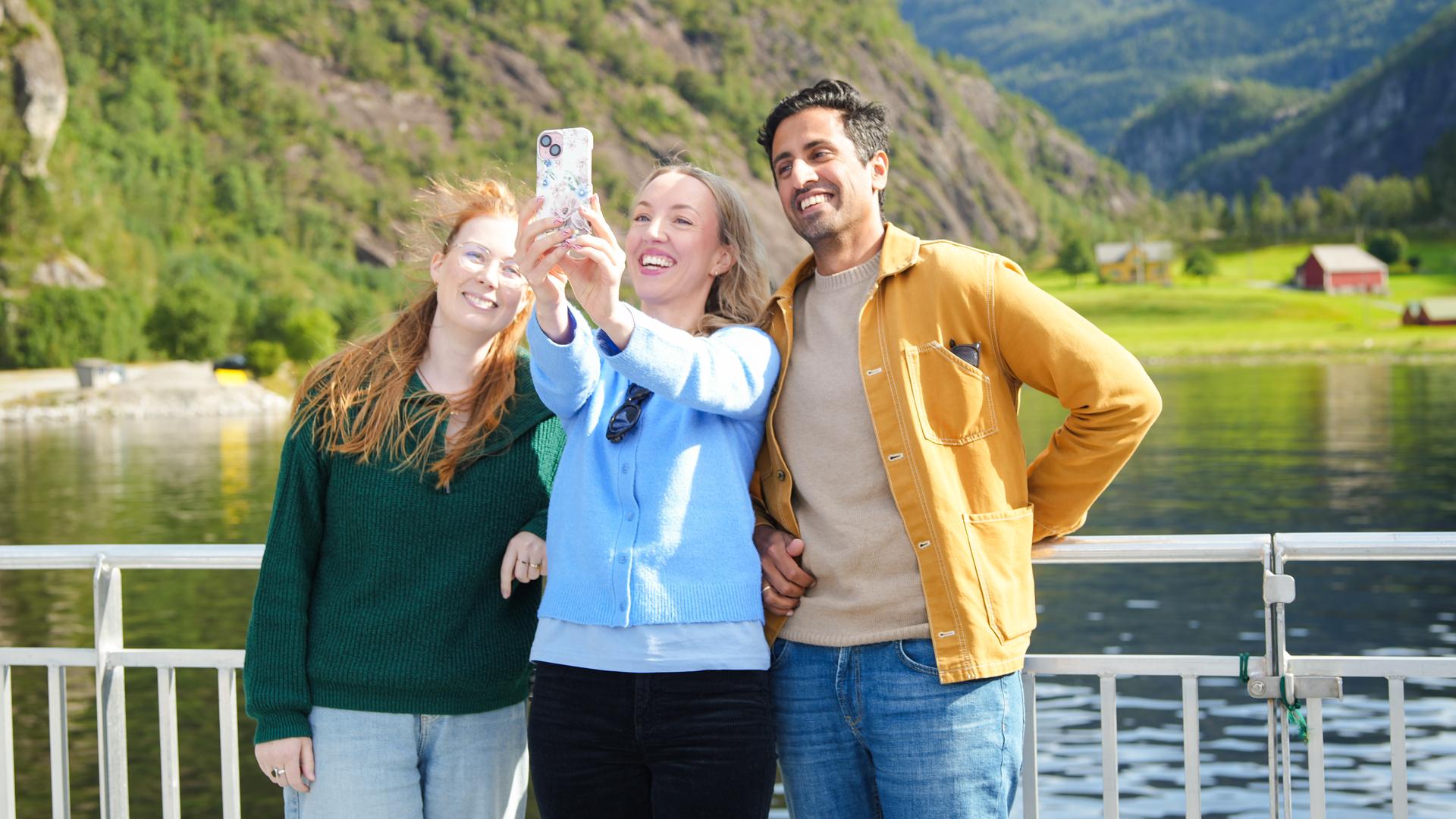 Mostraumen fjord cruise from Bergen — Osterfjord and the Mostraumen strait — image 2