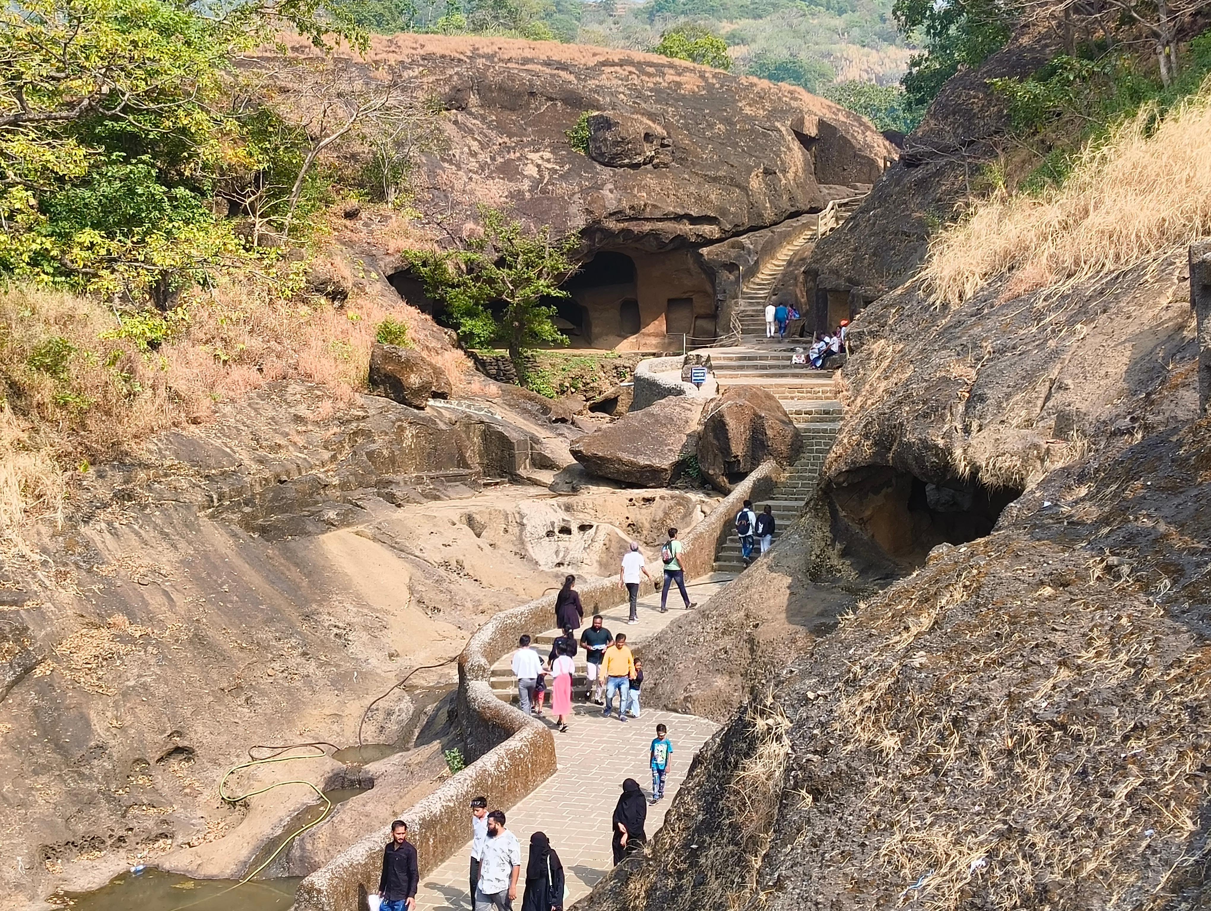 Mumbai Kanheri Caves & Buddhist Heritage Tour