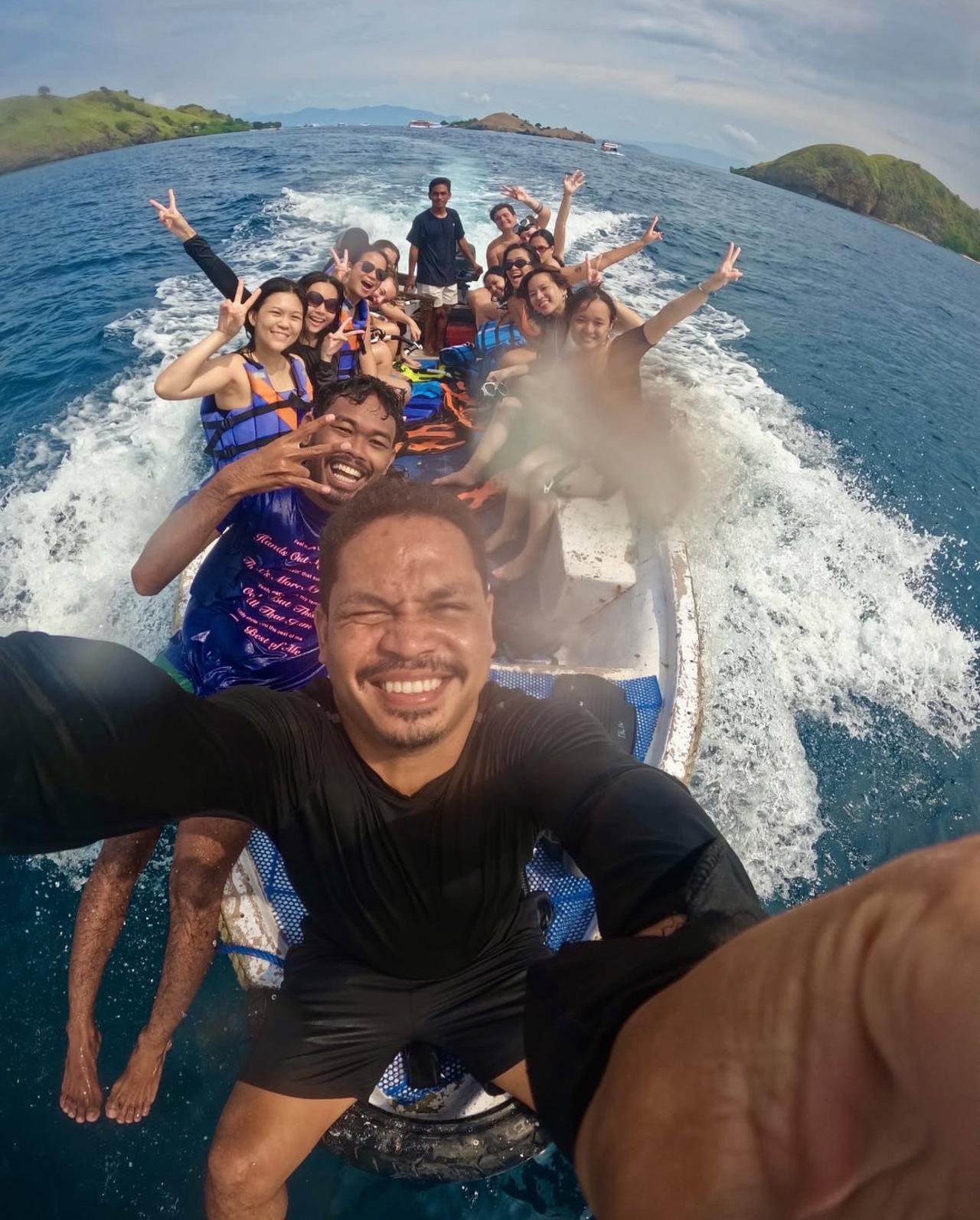 Labuan Bajo: 3-Day Komodo Island Phinisi Sailing Adventure