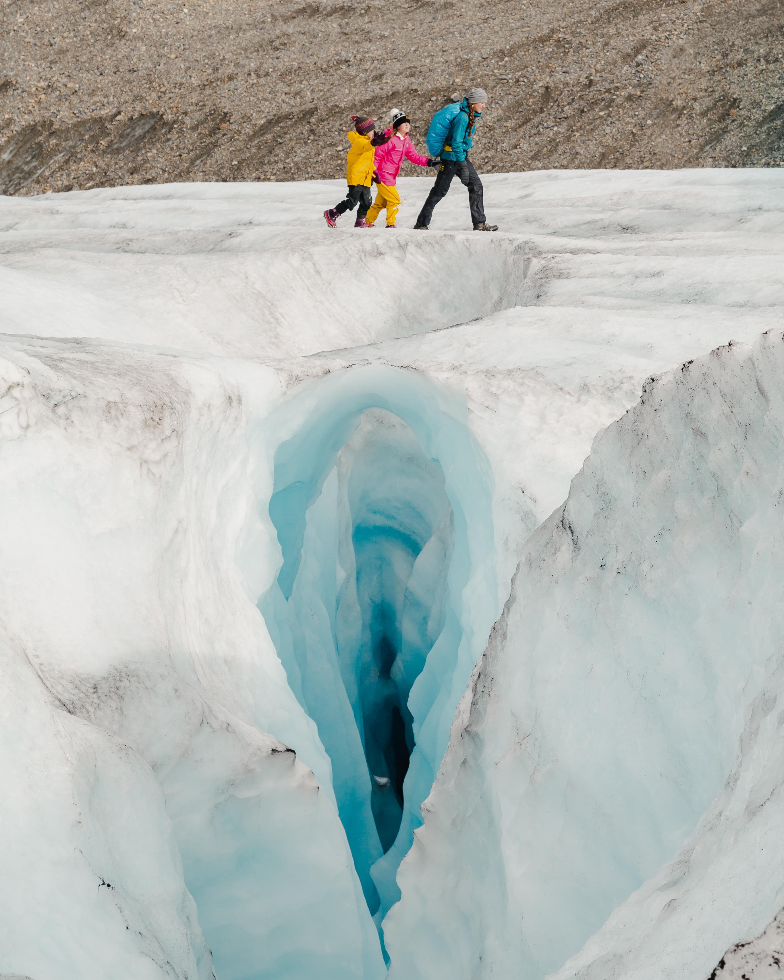 Athabasca Glacier tour — guided glacier walk with crampons, Columbia Icefield, Alberta — image 4