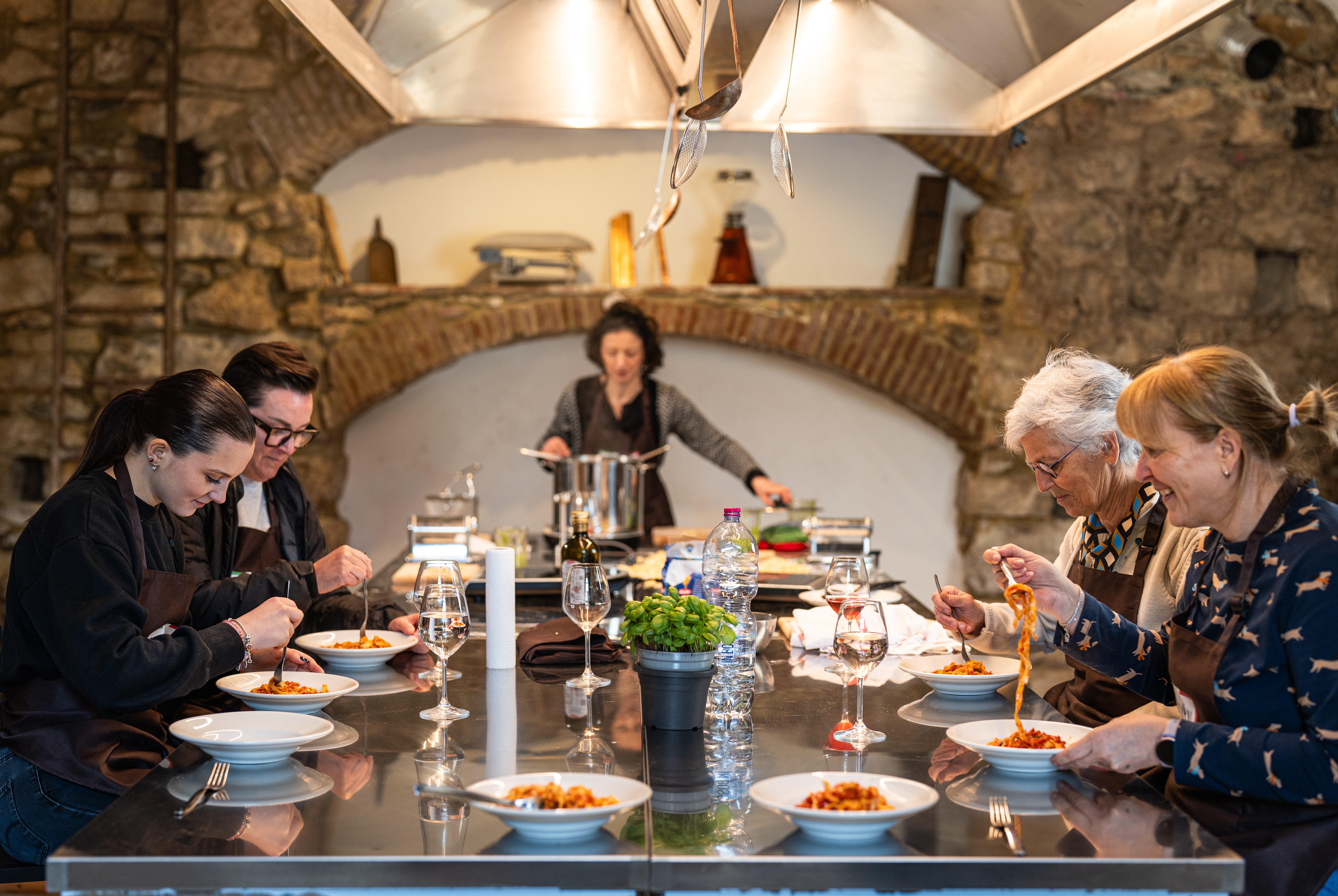 cooking class in Lake Garda — photo 7