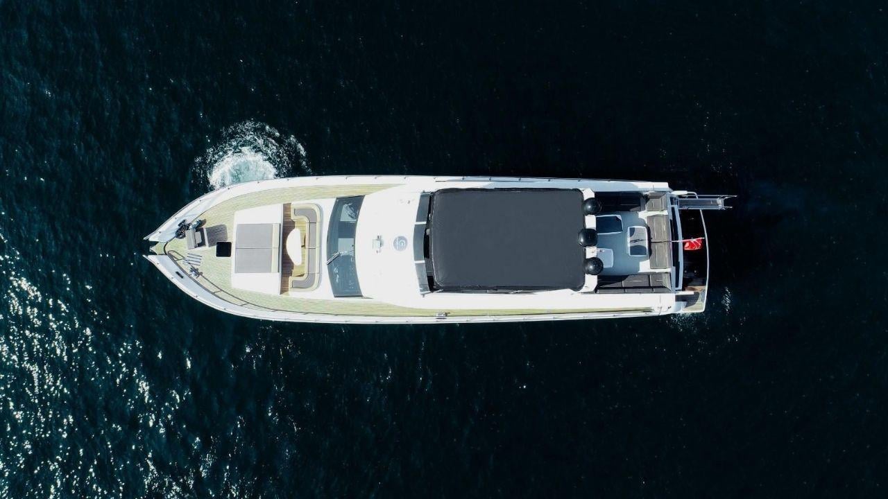 Istanbul Bosphorus Private Yacht or Princes' Islands Swim Cruise