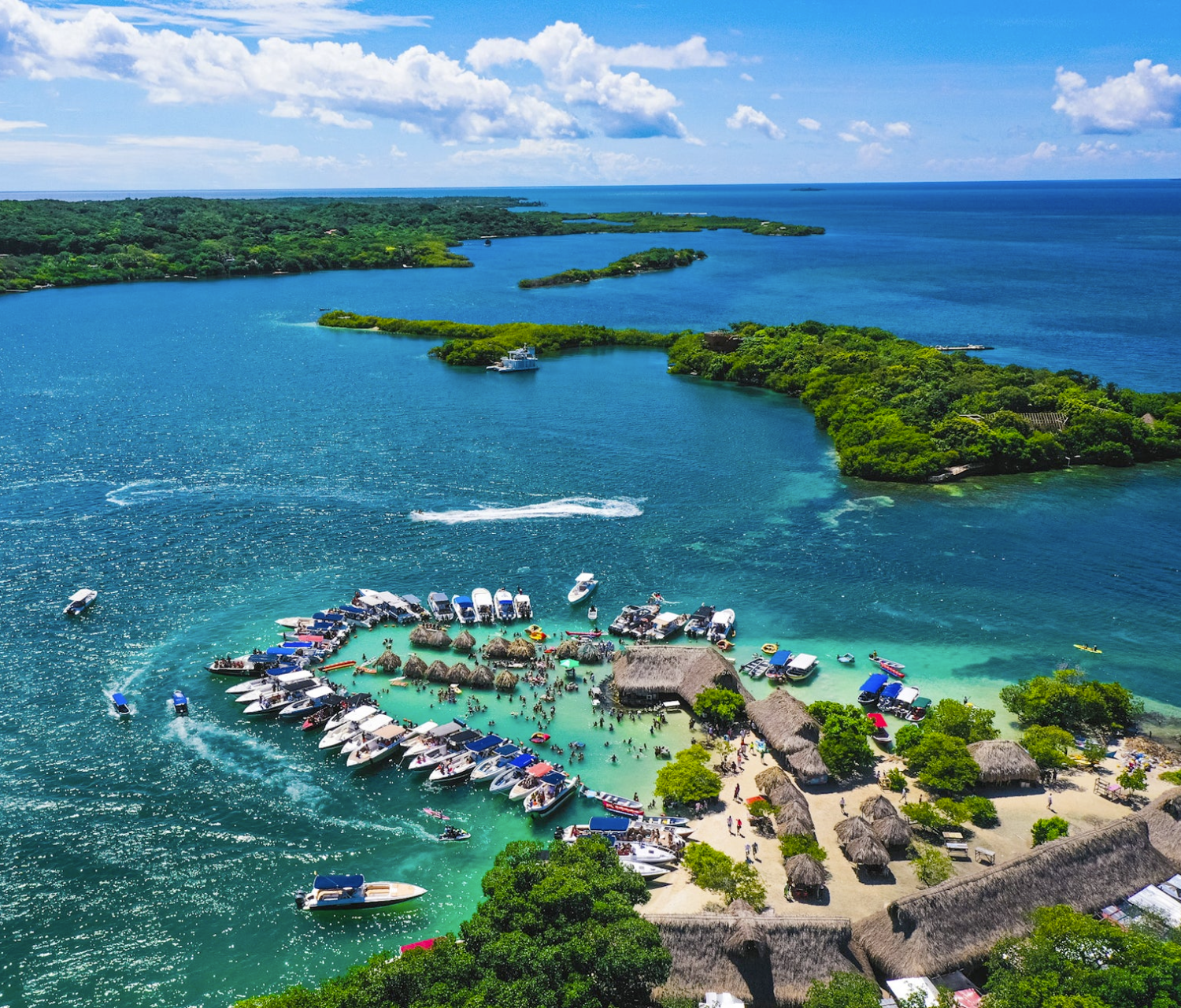 Cartagena: Rosario Islands 5-Stop Tour with Lunch & Beach Clubs