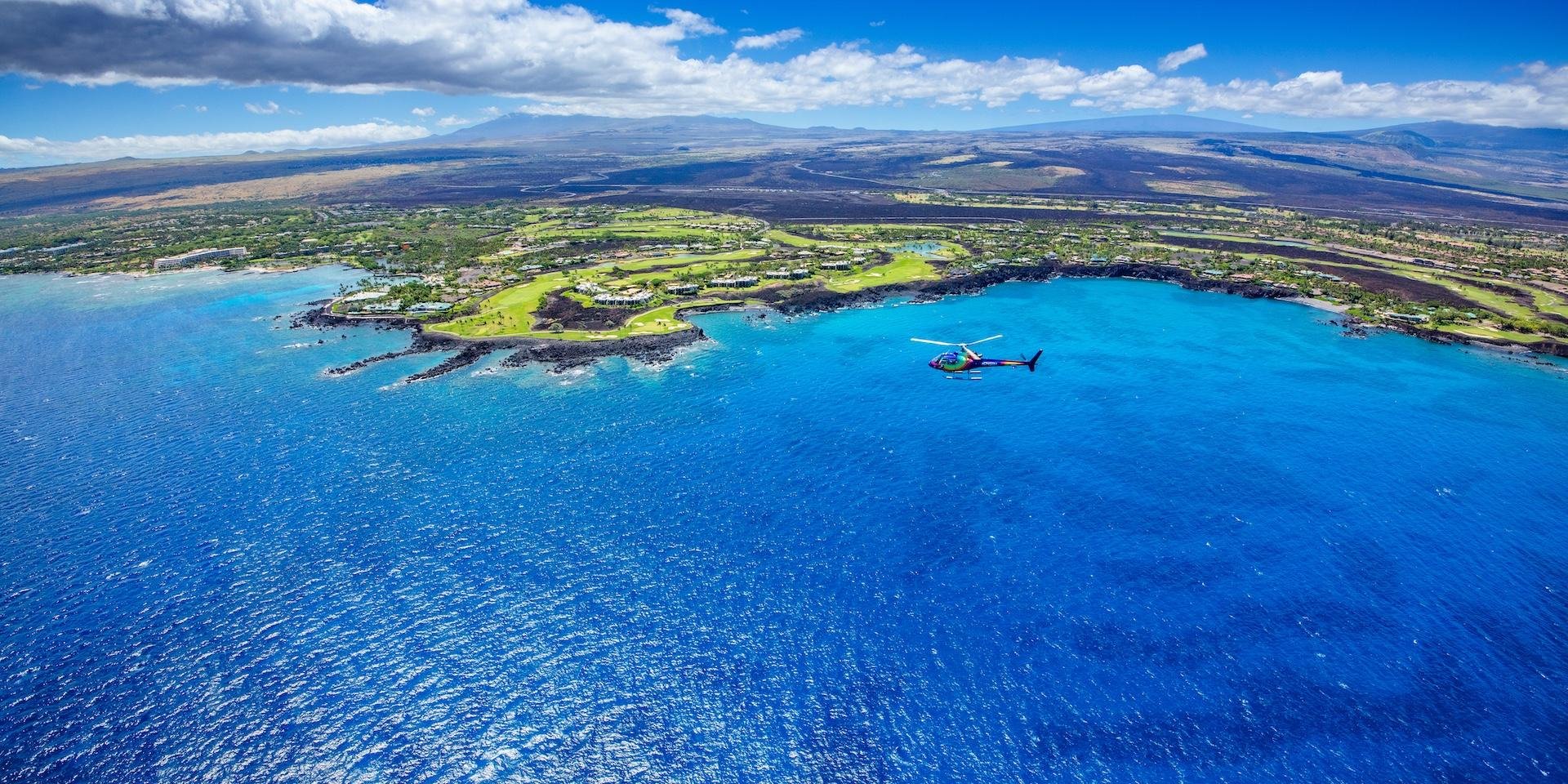 Kailua-Kona: Hualalai Volcano Doors On/Off Helicopter Tour — Kilauea and Hawaii Volcanoes National Park scenery (1)