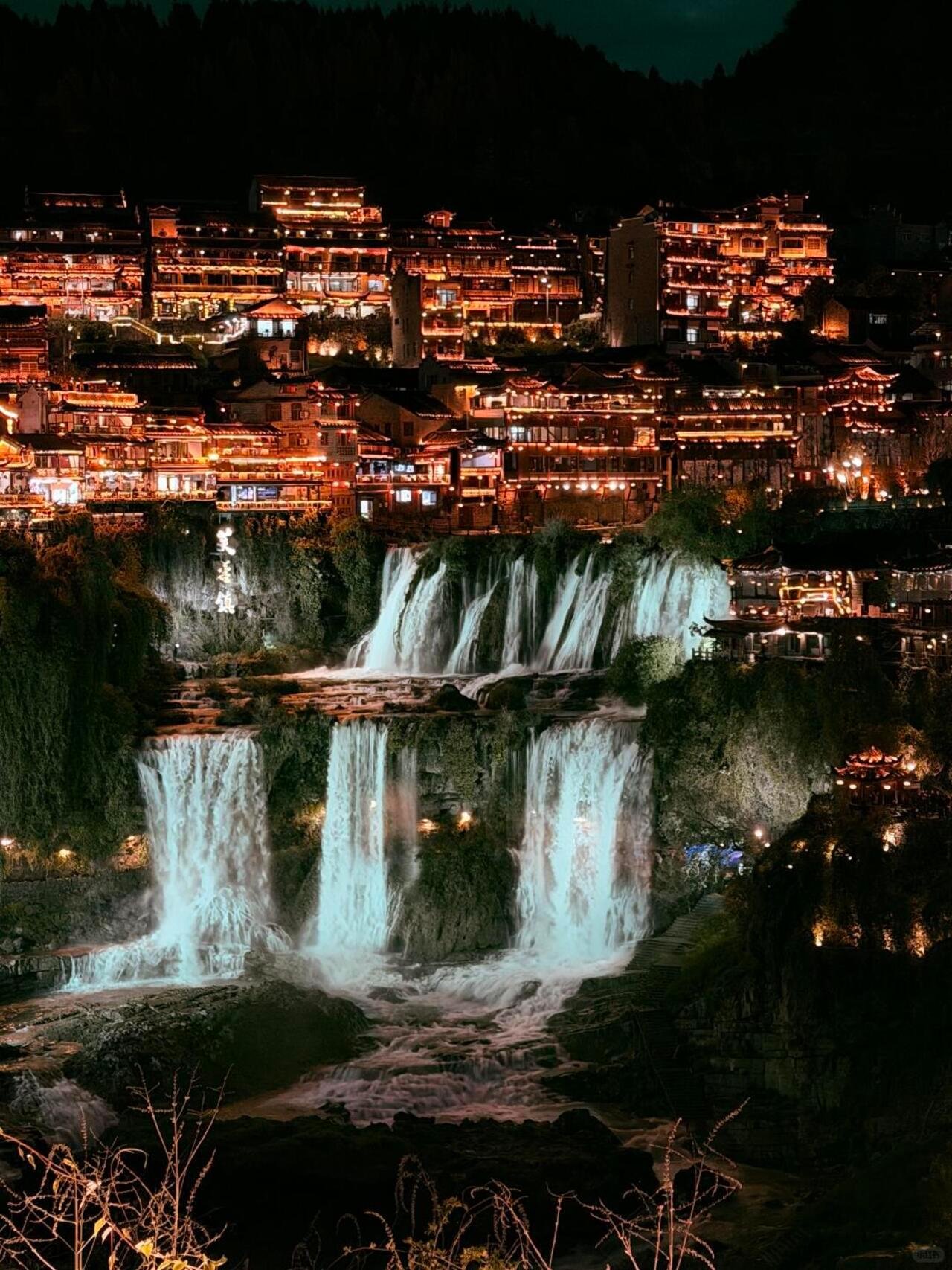 Zhangjiajie 3-Day Summer Escape: Rafting, Glass Bridge & Furong Ancient Town