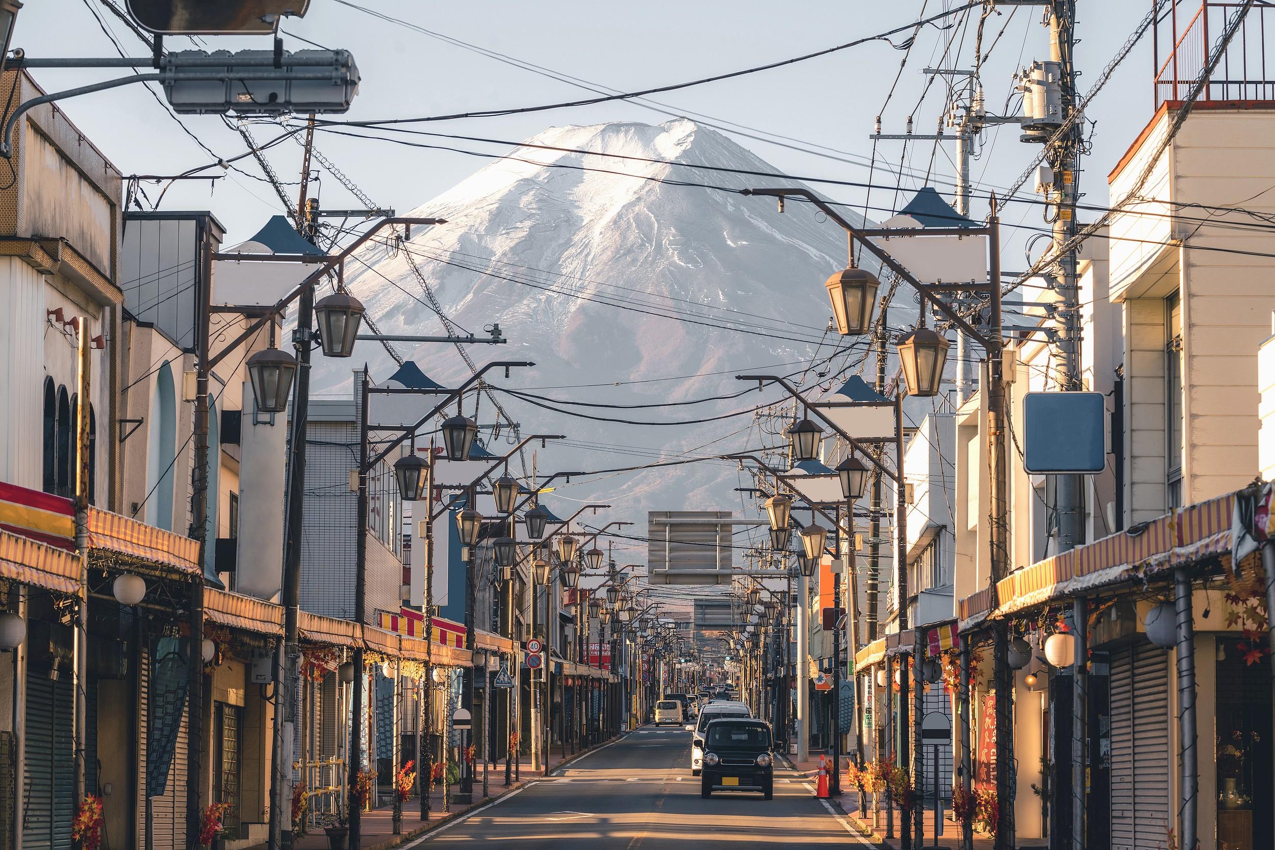 Mt. Fuji & Lake Kawaguchi Small Group Day Trip