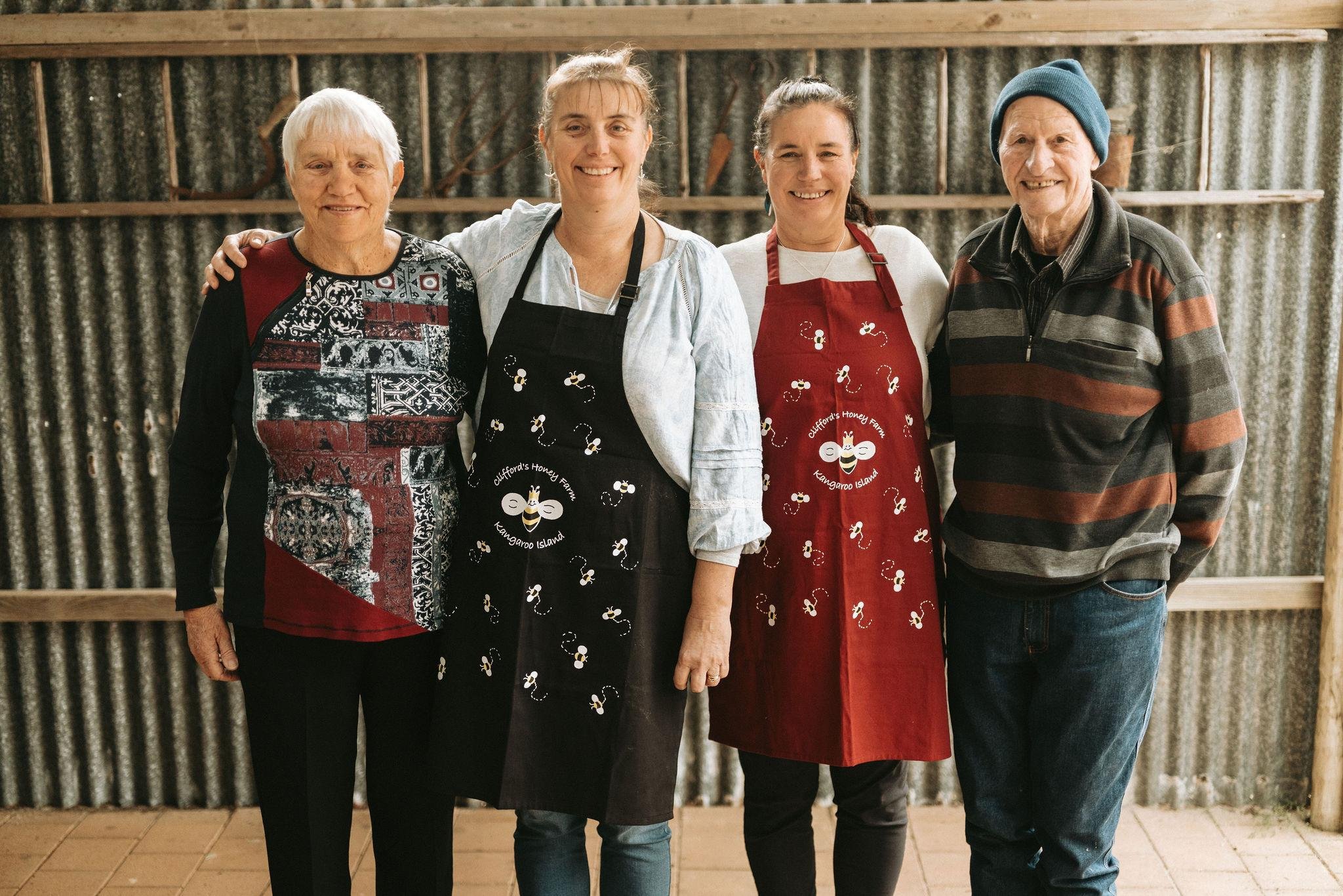 Kangaroo Island: Honey Farm Tour & Ice Cream at Clifford's
