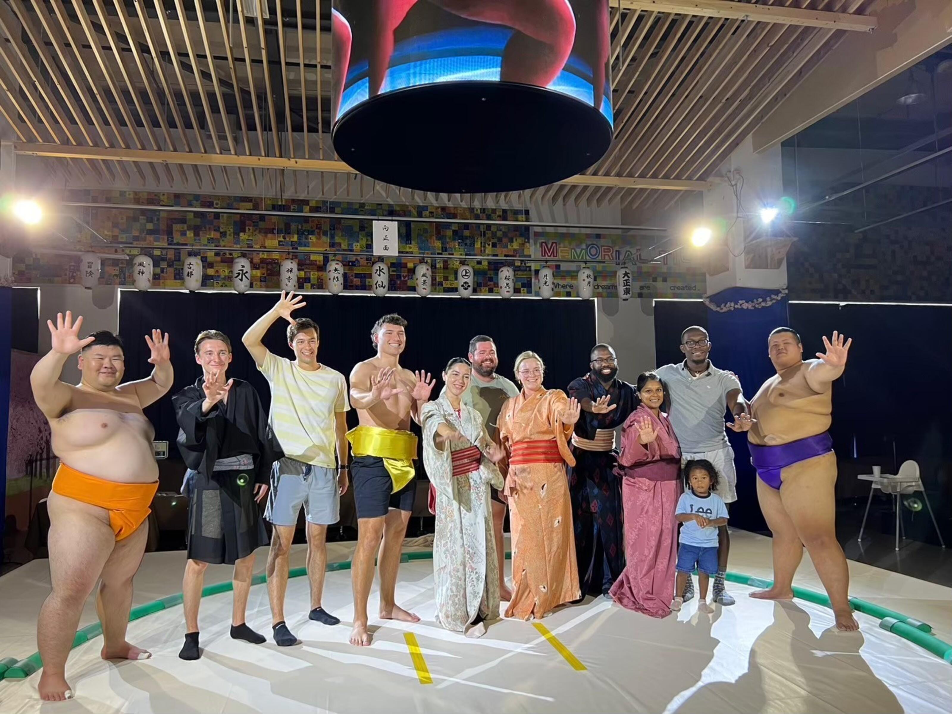 Osaka Sumo Show and Cultural Experience with Hot Pot