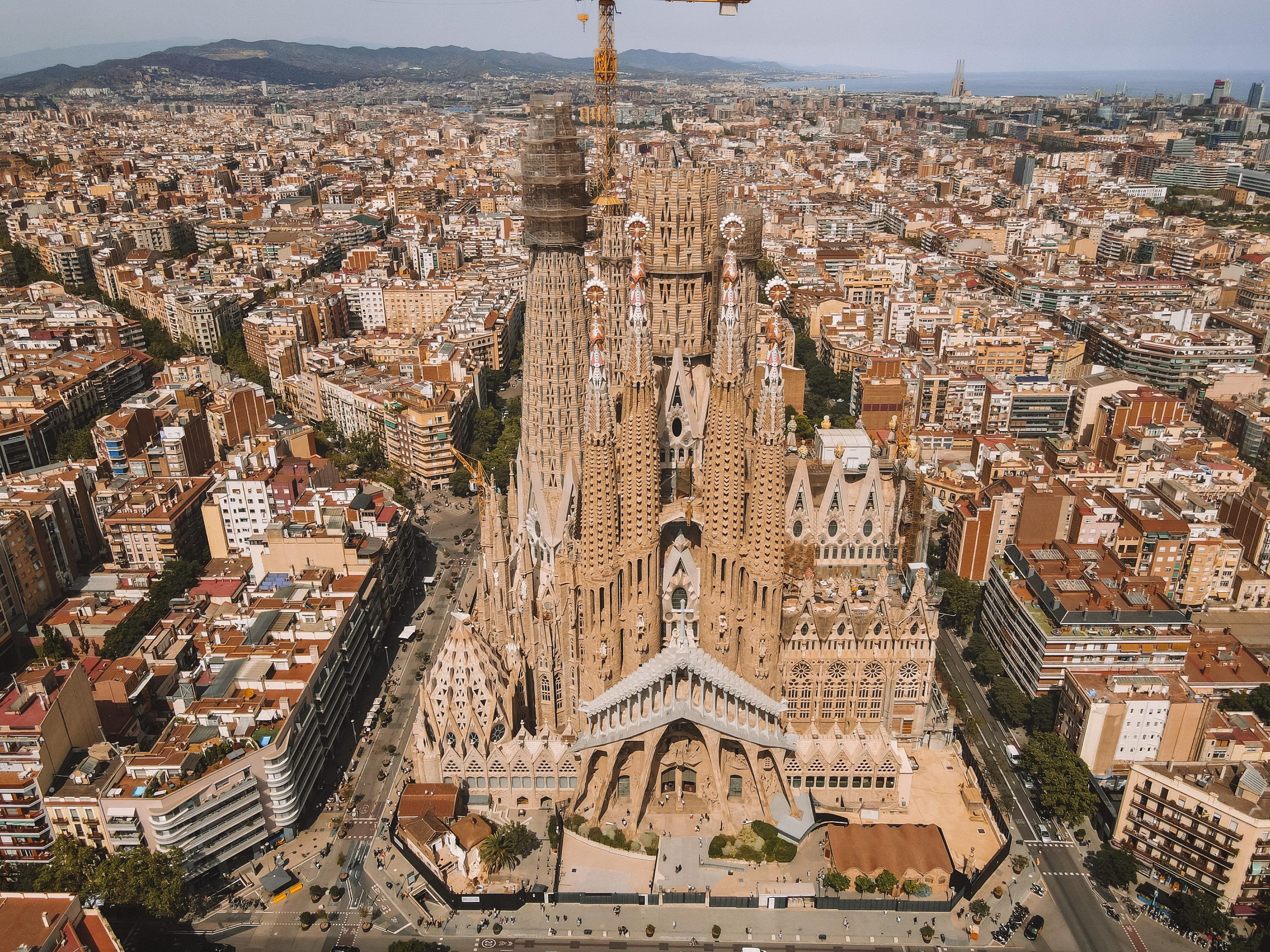 Barcelona: Sagrada Familia Guided Tour with Reserved Access - 2026 (Verified Reviews)