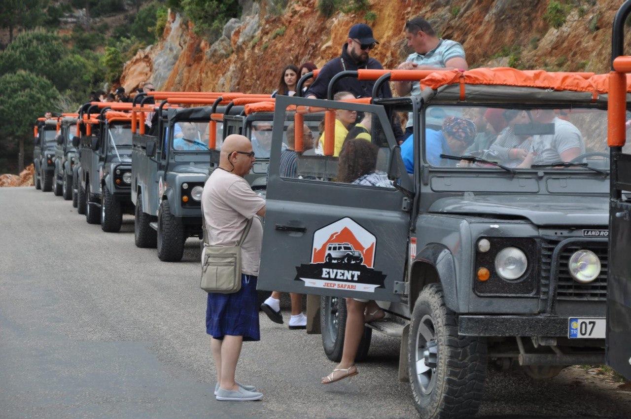 Taurus Mountains Jeep Safari with Dim River Lunch