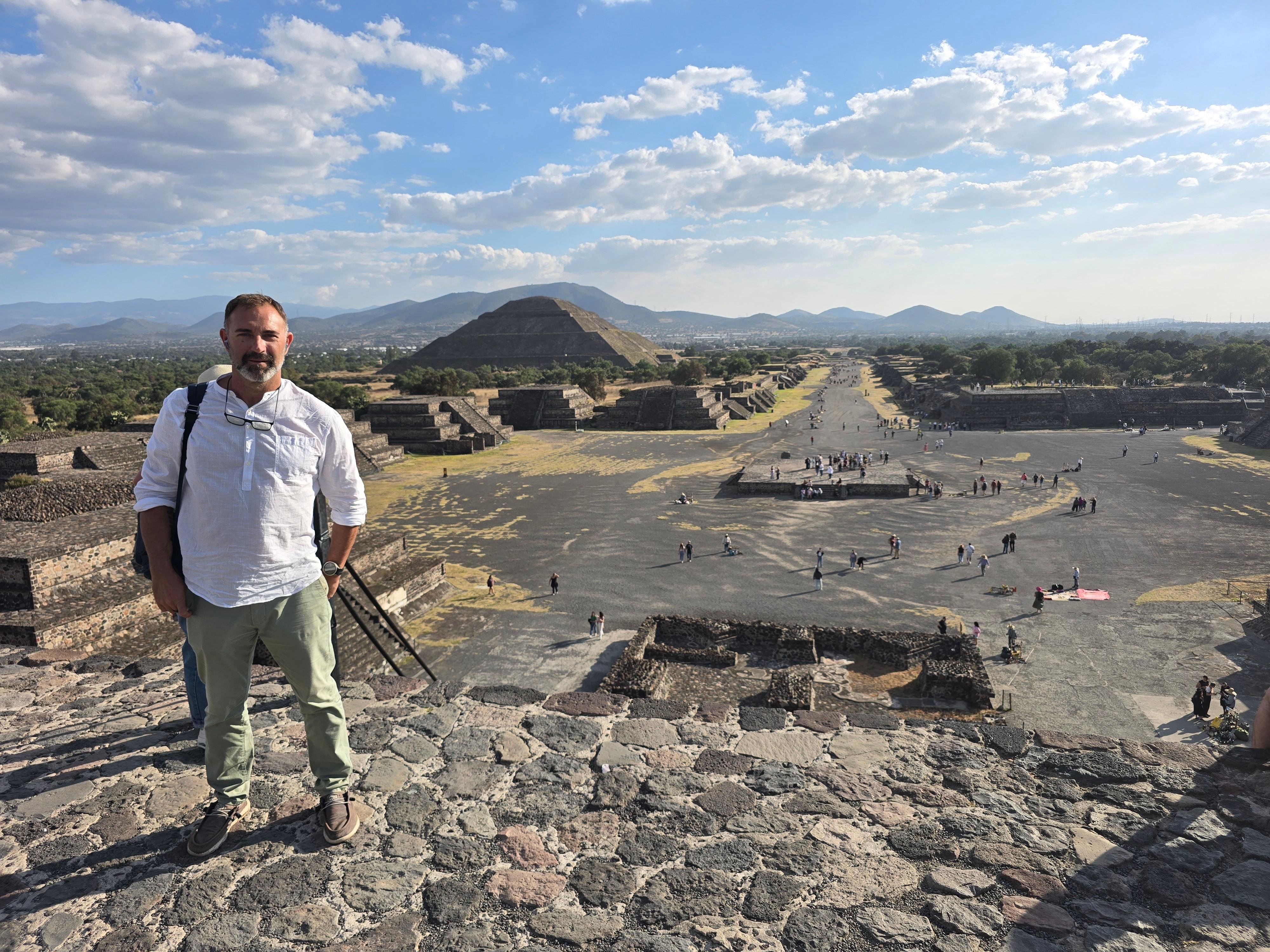 Teotihuacan Pyramids, Guadalupe Basilica & Magic Town