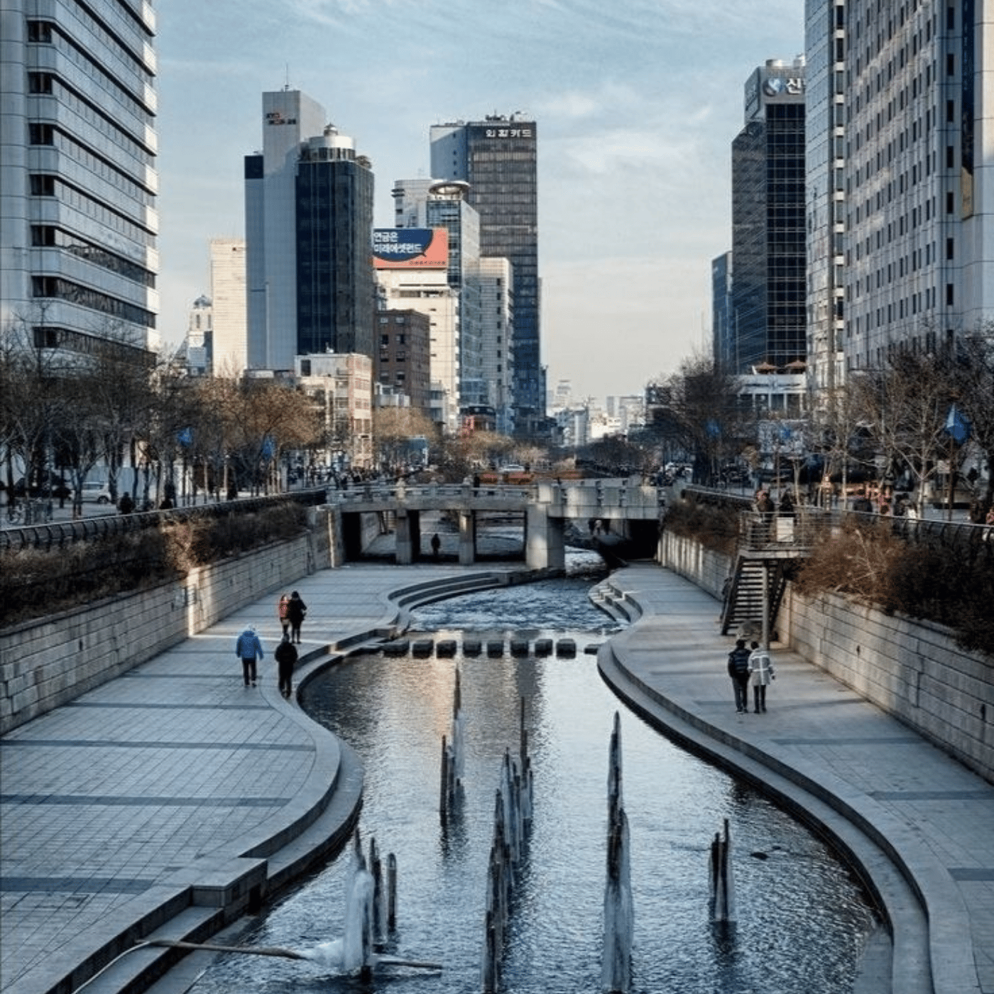 Seoul Private Night Tour with English-Speaking Guide