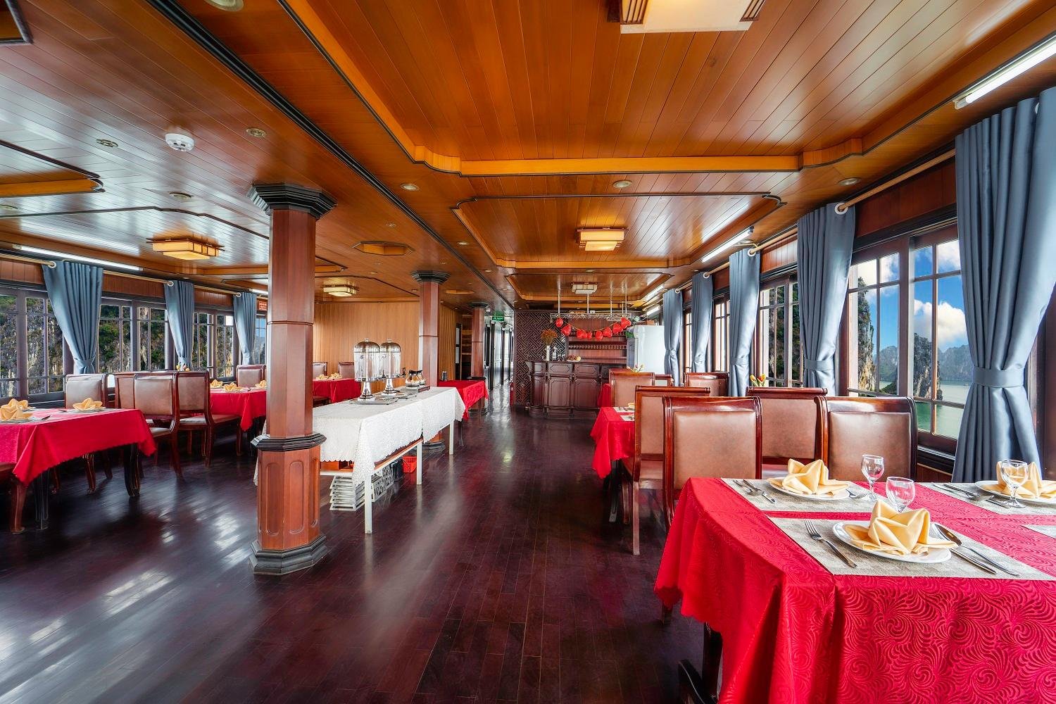 Ha Long Bay 2-Day Overnight Boat Cruise from Hanoi