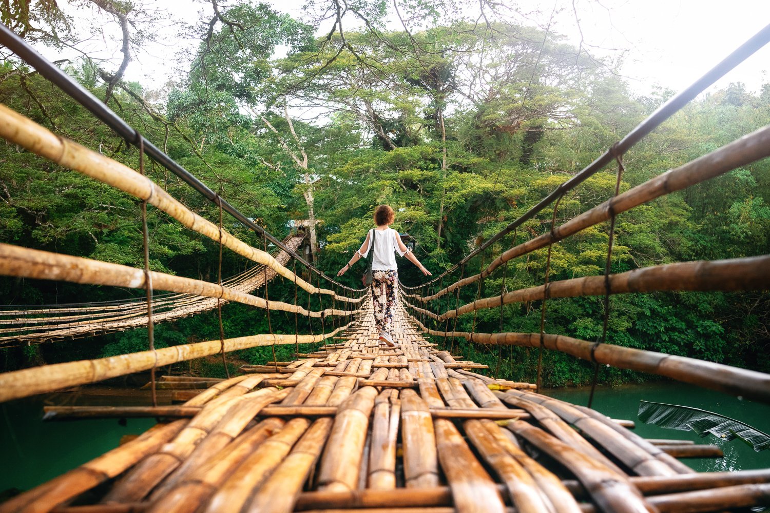 Bohol Island Day Trip from Cebu: Chocolate Hills, Tarsiers & River Cruise