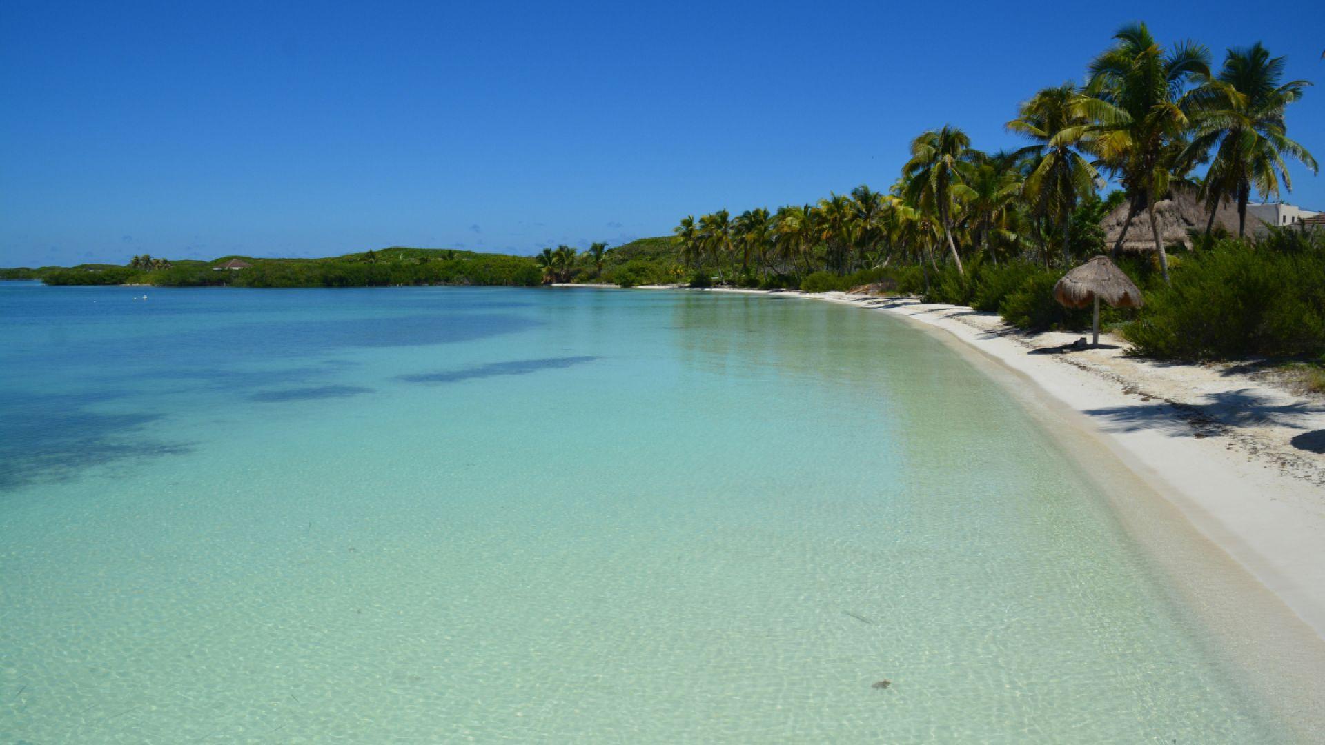 Isla Contoy & Isla Mujeres Twin-Island Boat Tour