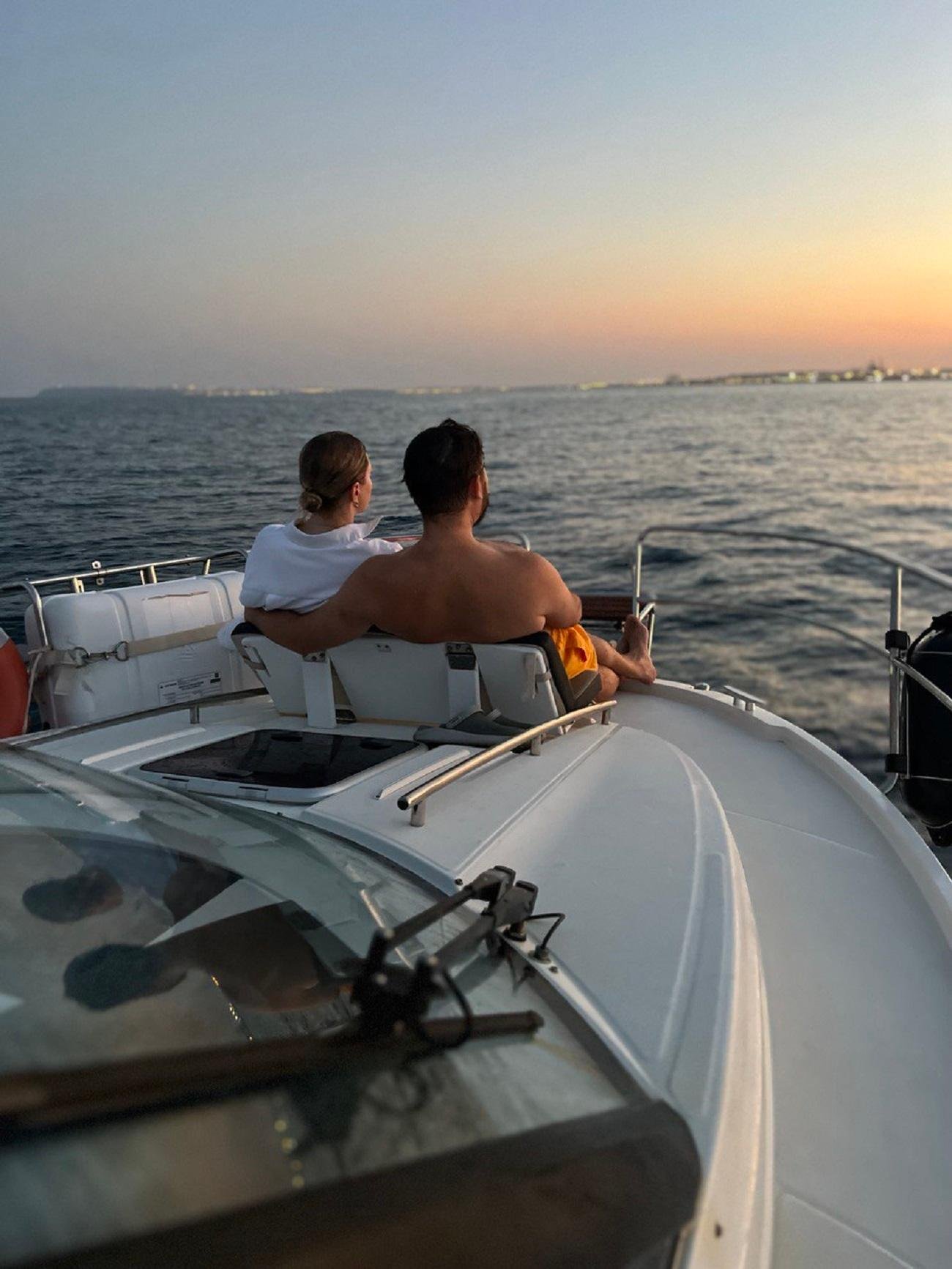 Private Yacht Cruise Along Alicante's Southern Coast