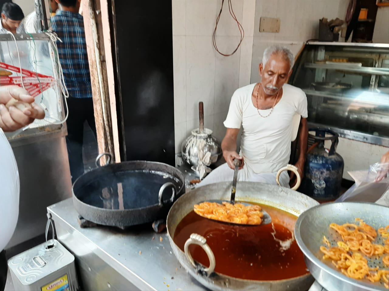 Jaipur Local Food Walk: Eat Like a True Rajasthani