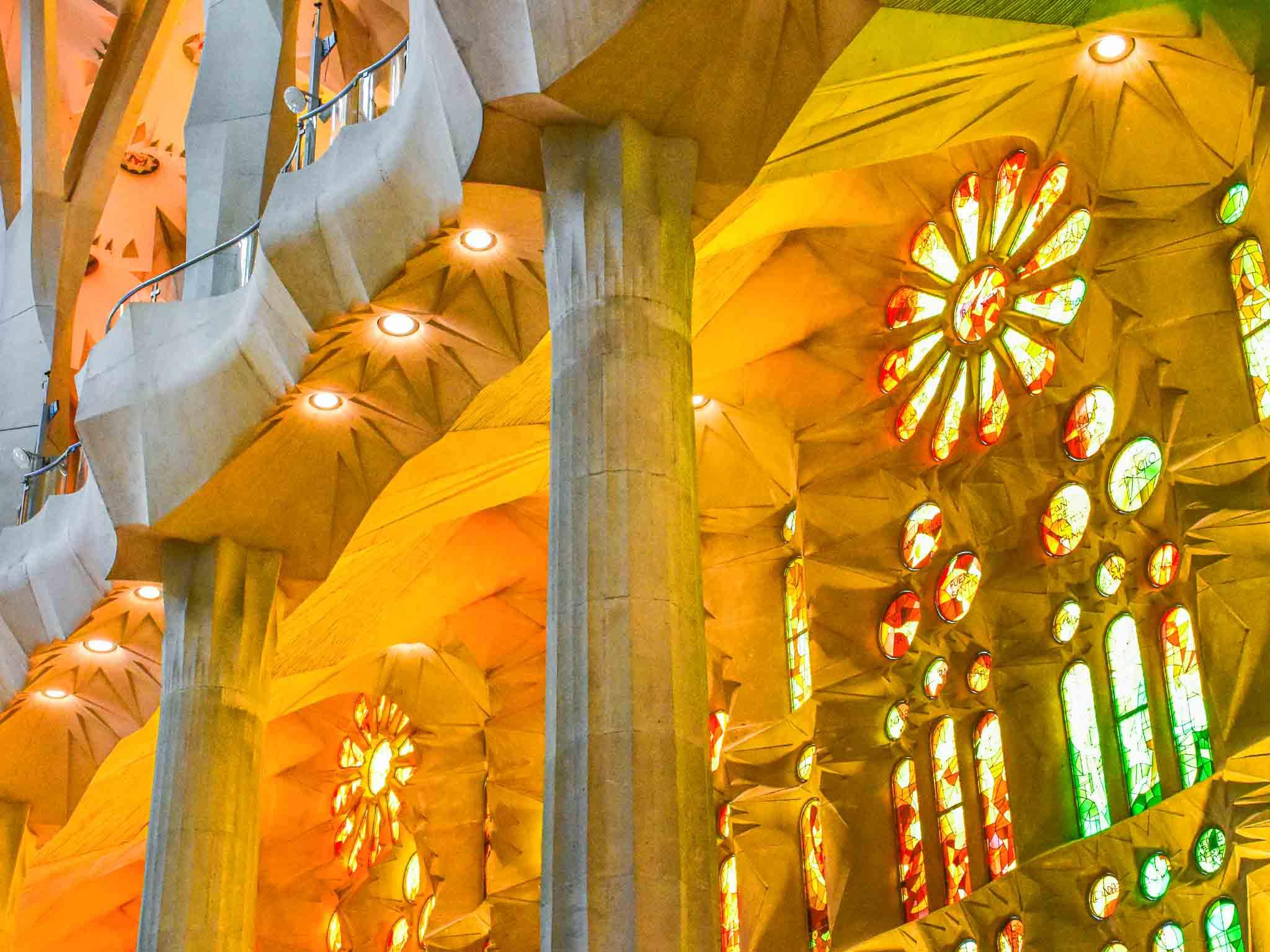 Barcelona Gaudí tours — Sagrada Família interior, Park Güell mosaics, Casa Batlló and La Pedrera — image 20