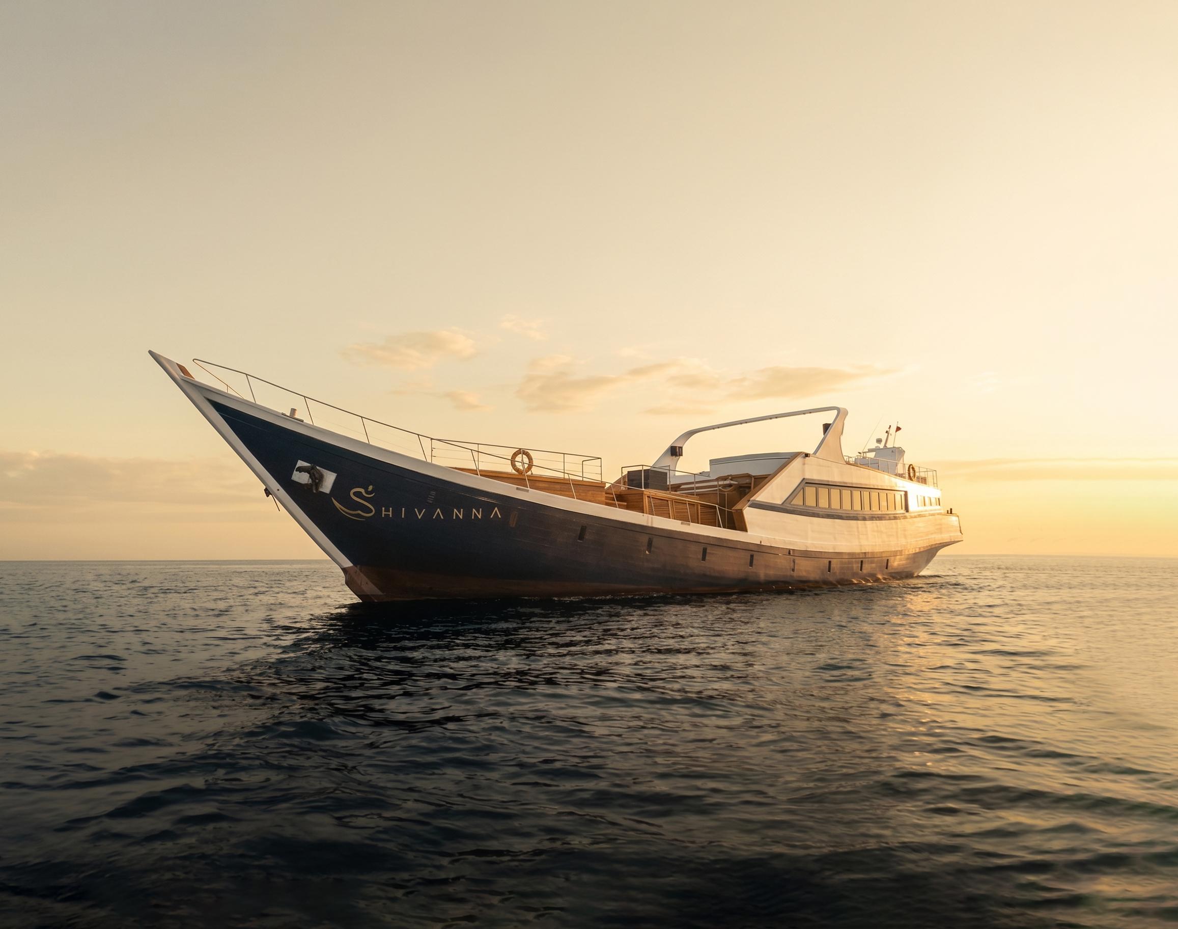 Bali Sunset Cruise with BBQ & Fire Dance Show
