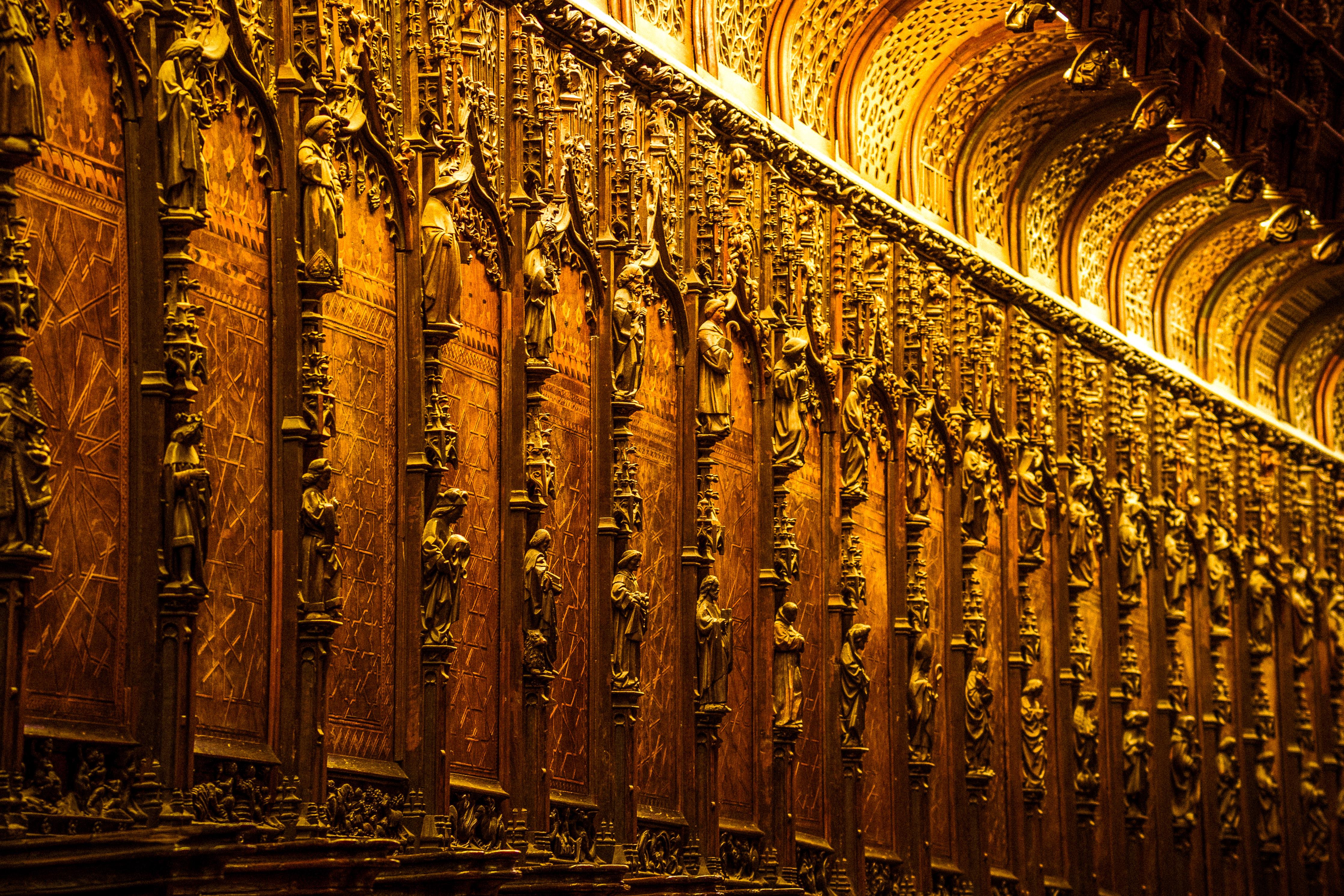 Seville: Priority Entry Cathedral, Giralda & Alcázar Guided Tour