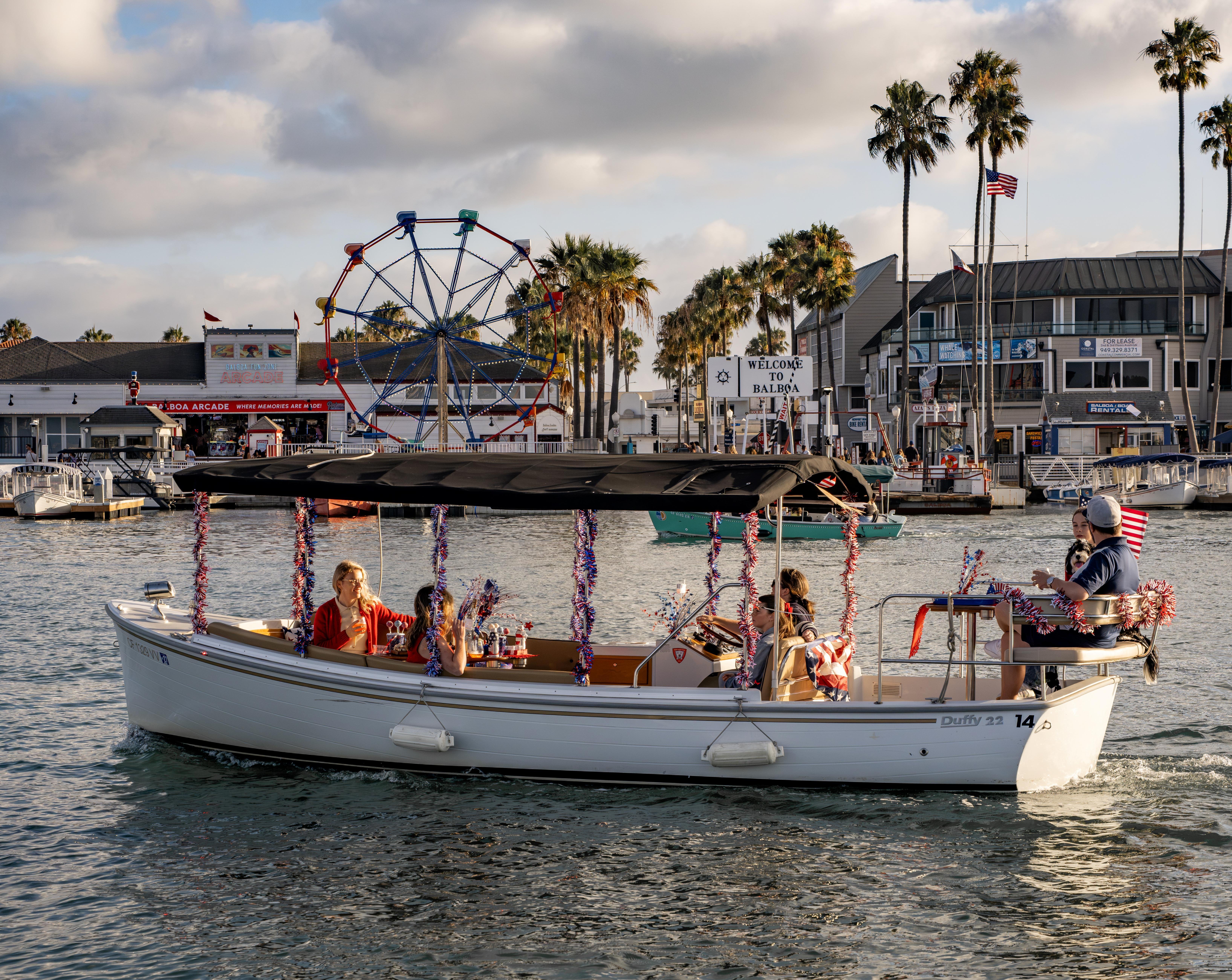 Self-Drive Electric Boat Experience in Newport Beach Harbor