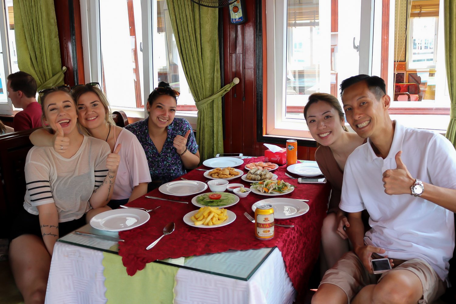 Halong Bay Day Cruise: Caves, Kayaking & Seafood Lunch