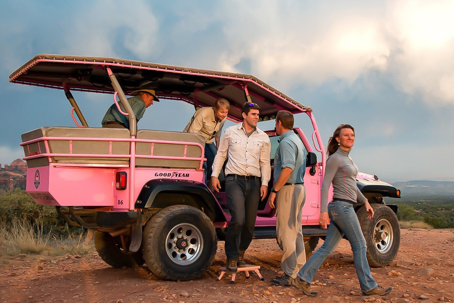 Sedona: Red Rock Range Pink Jeep Tour