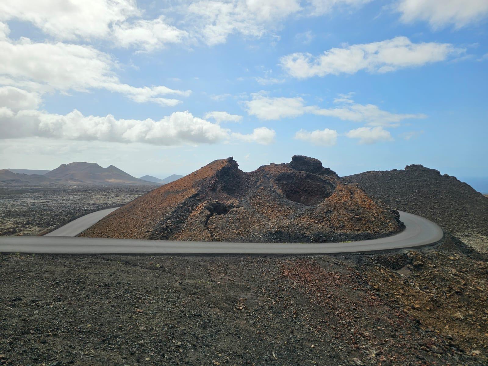 Timanfaya National Park tour in Lanzarote — image 10