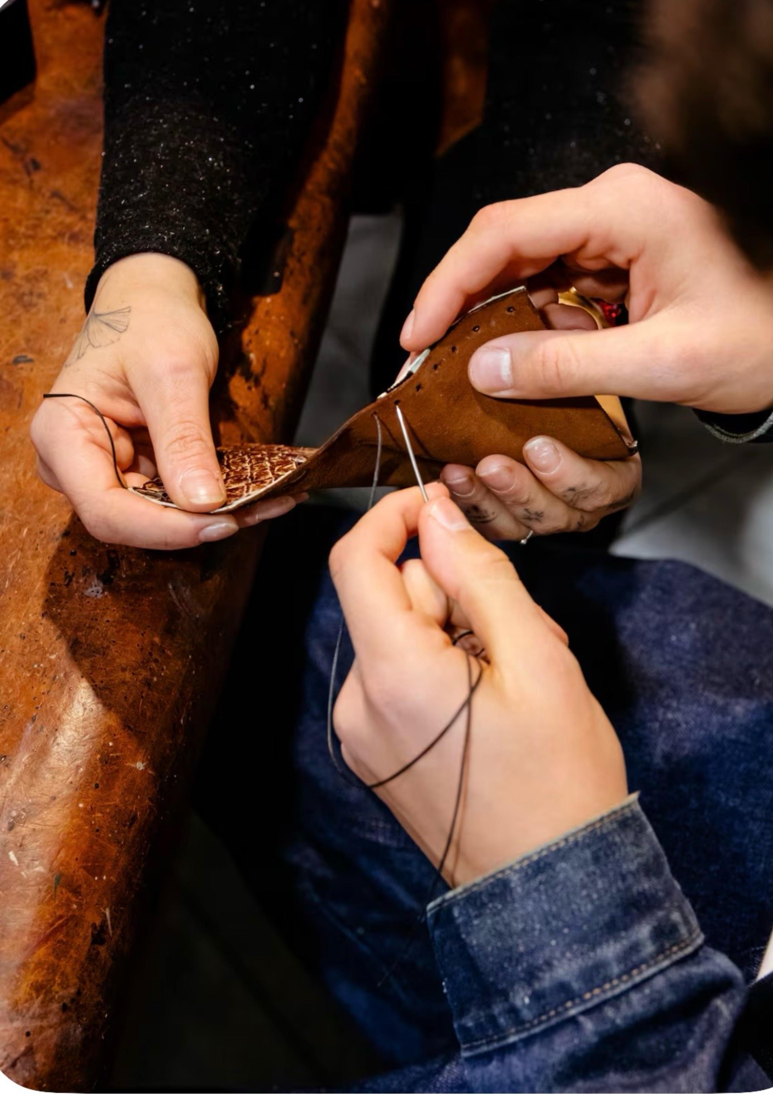 Hands-On Leather Wallet Workshop in Florence